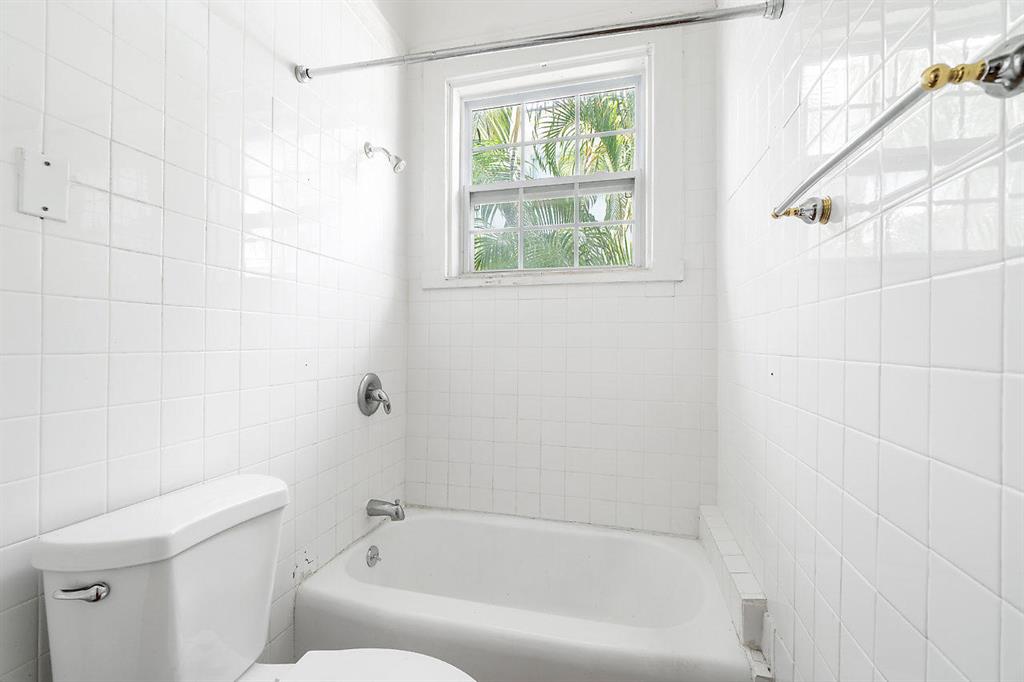 OCEAN PARK H W ROBBINS - Residential Income