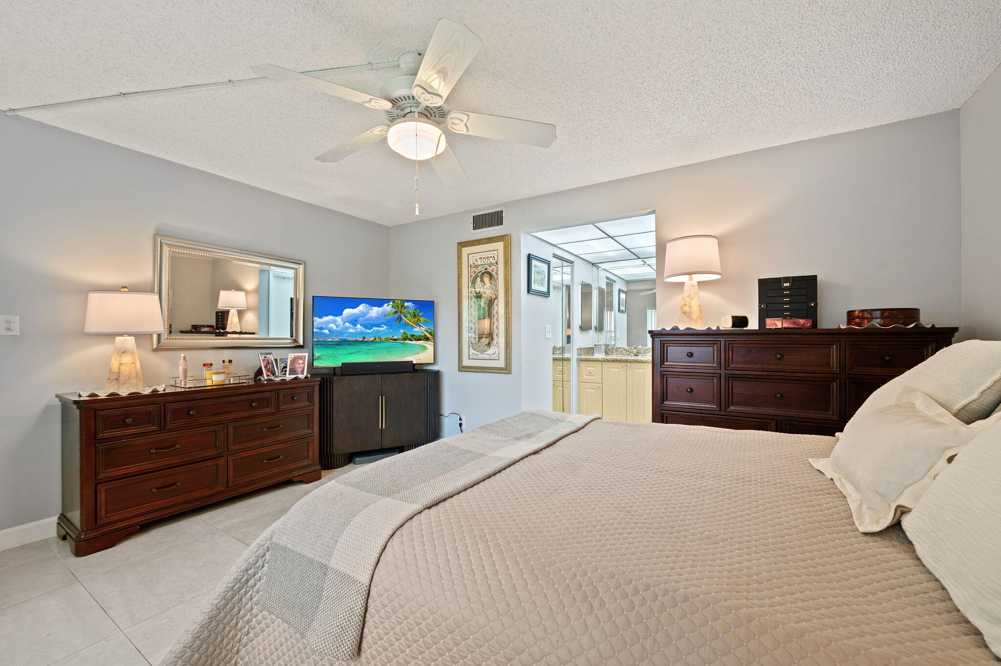 SUNRISE LAKES 100 CONDO - Residential