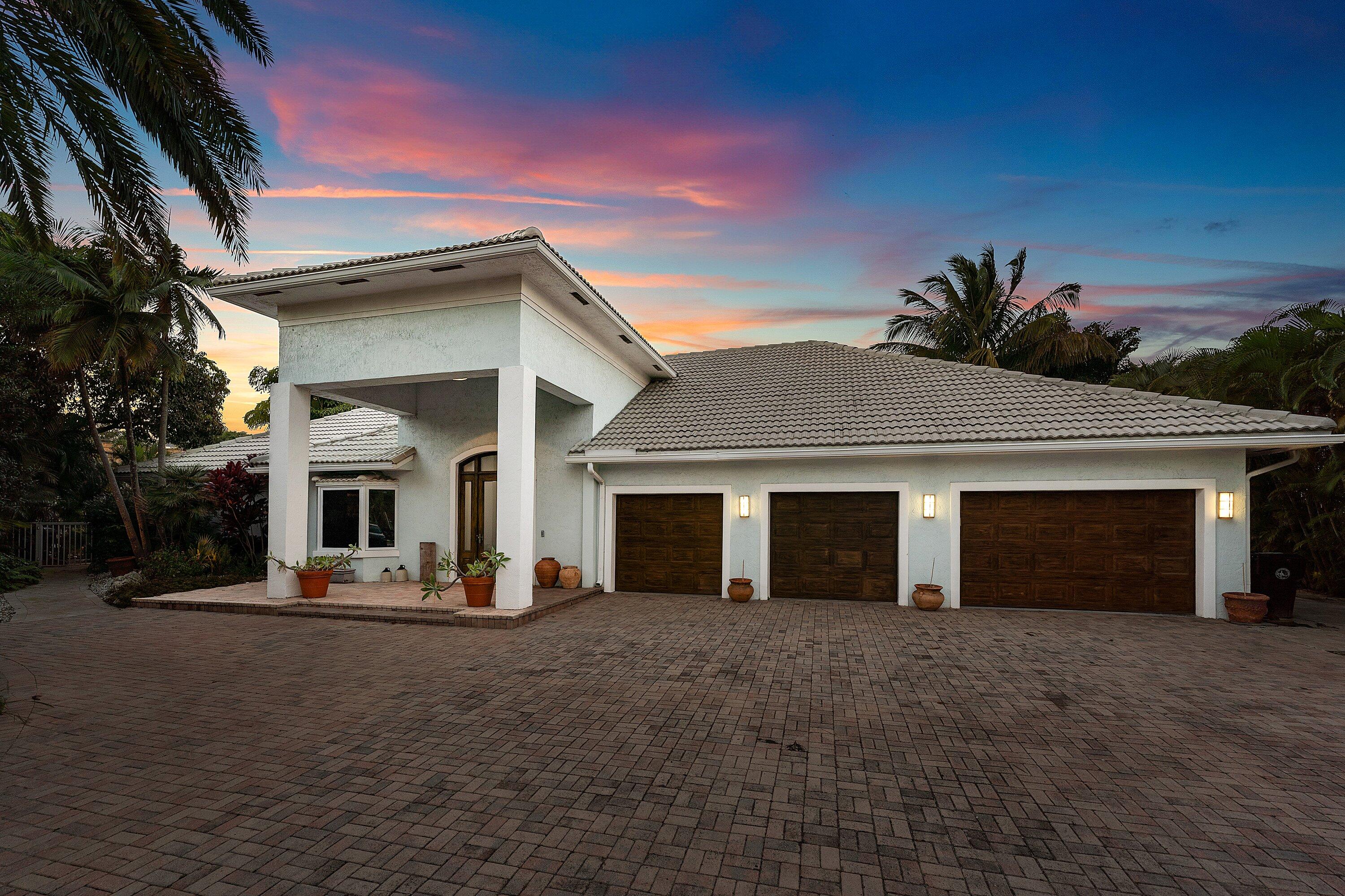 CORAL KEY VILLAS 5TH SEC - Residential