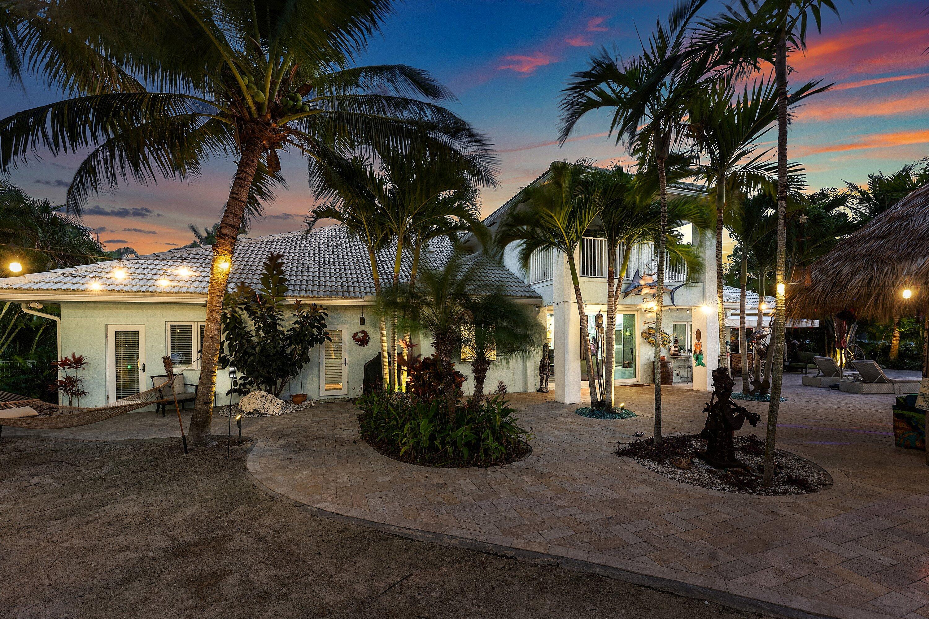 CORAL KEY VILLAS 5TH SEC - Residential