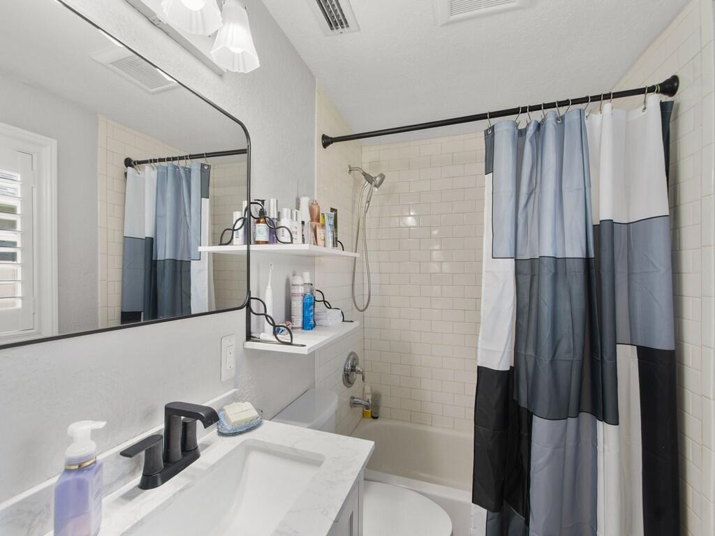 CLEMANN ESTATES UNIT NO 2 - Residential