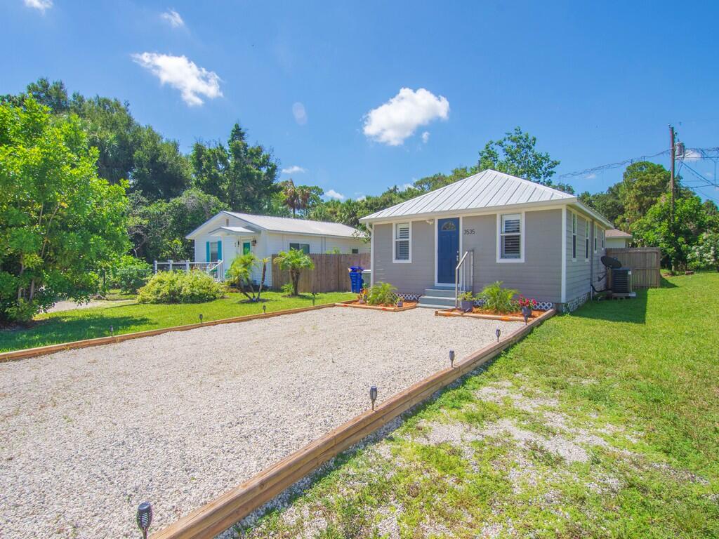 CLEMANN ESTATES UNIT NO 2 - Residential