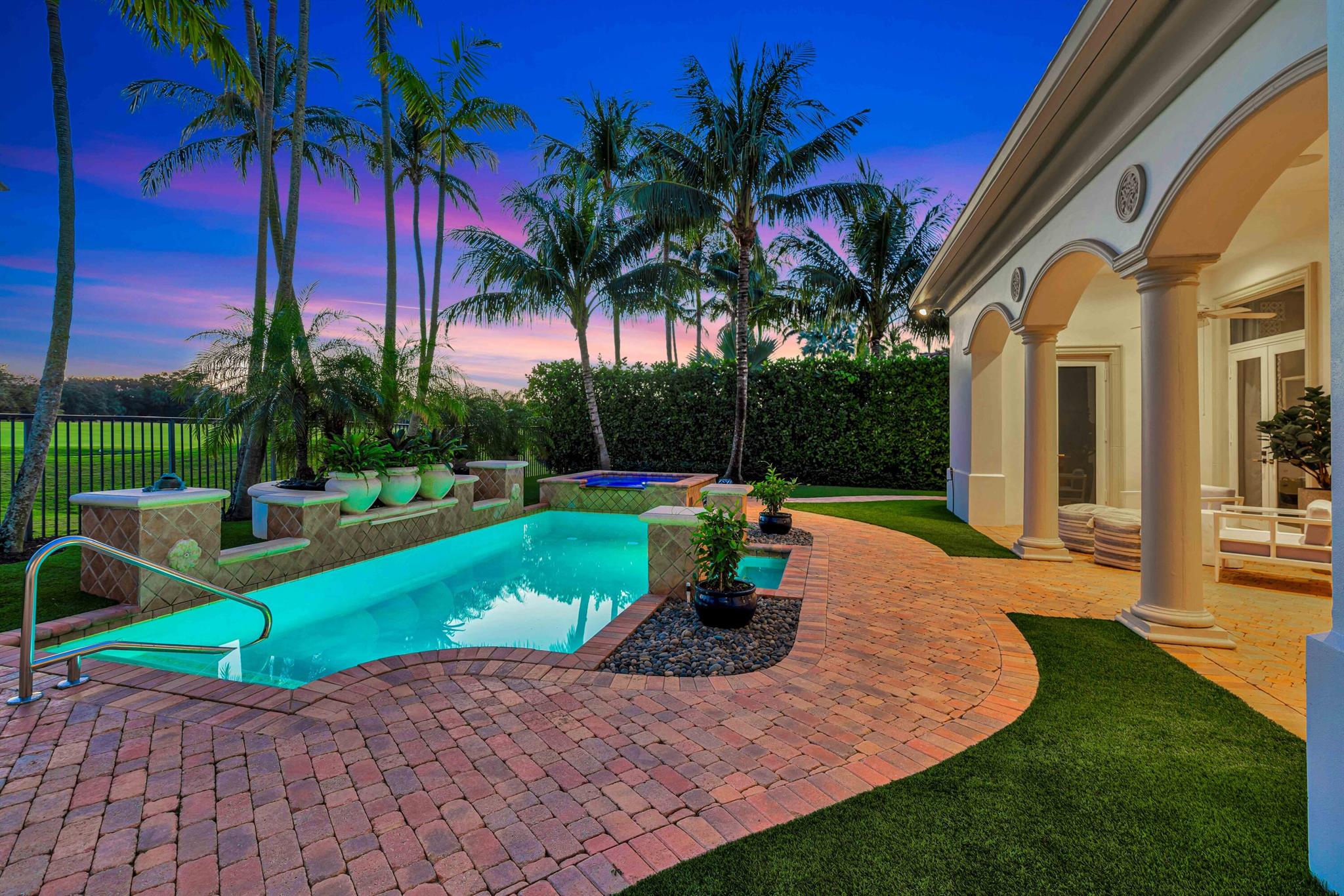 OLD PALM 2 - Residential