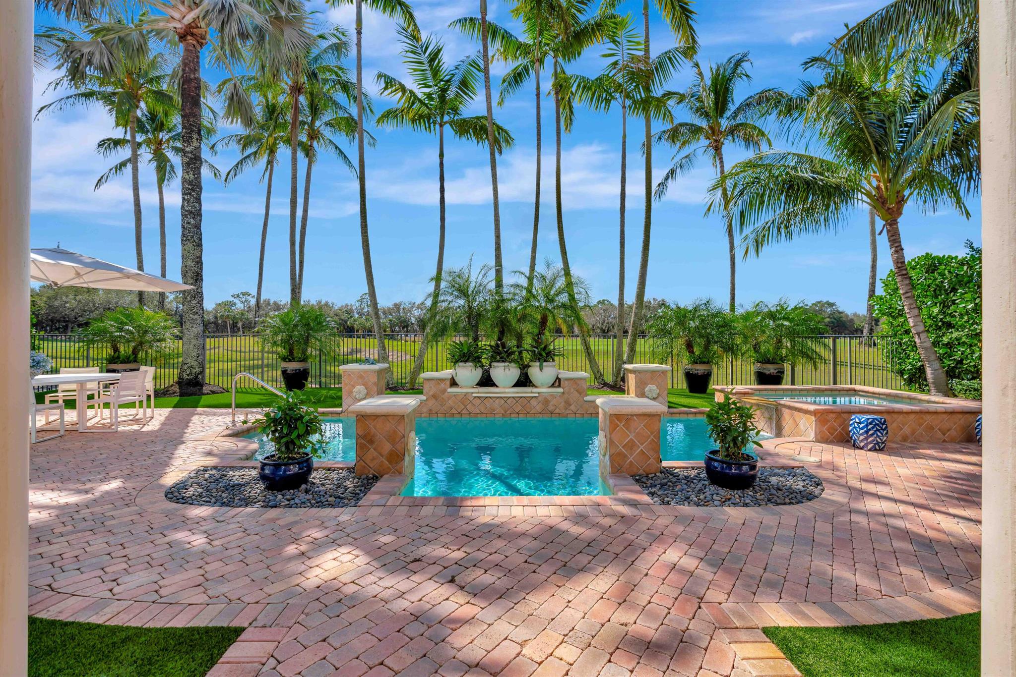 OLD PALM 2 - Residential