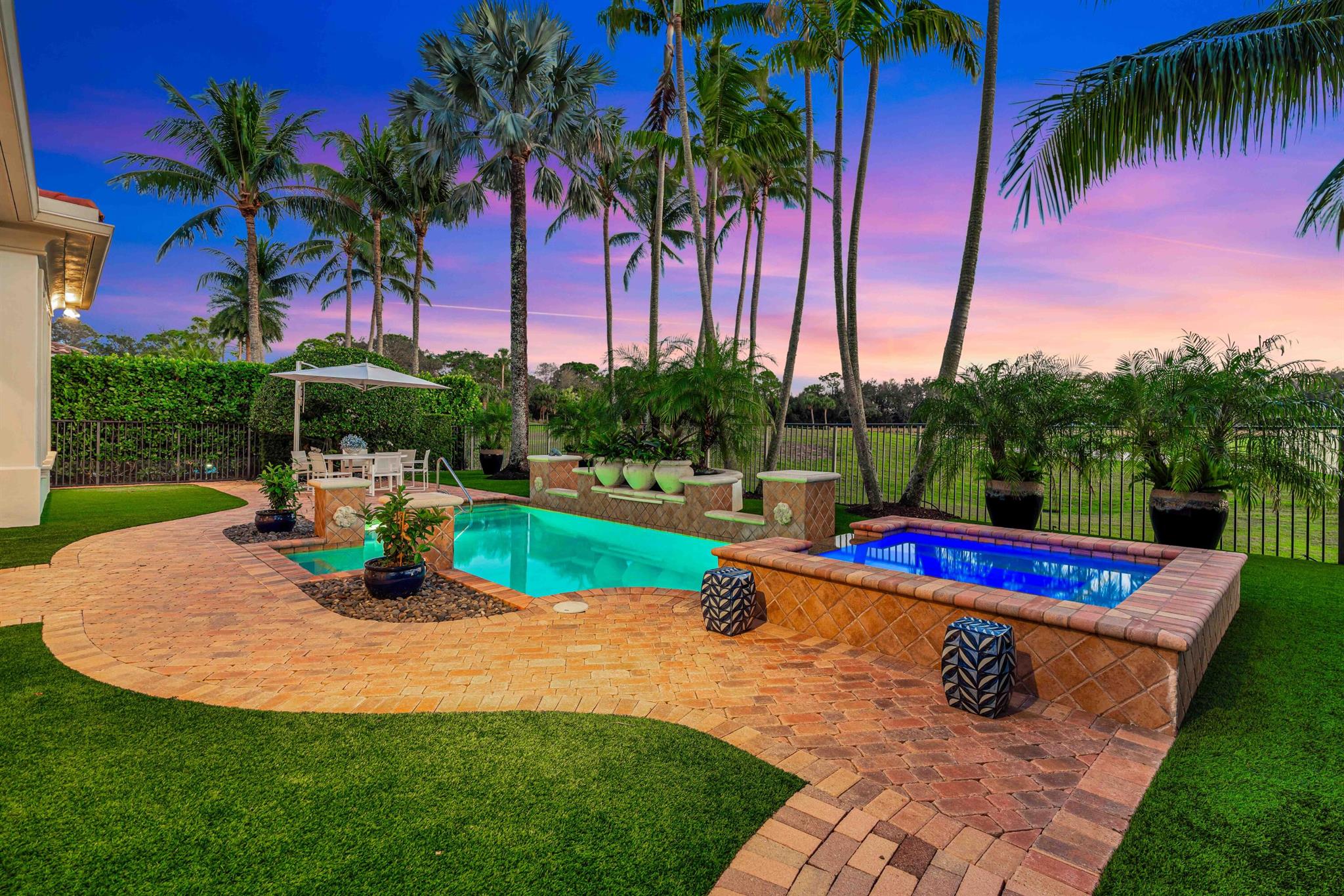 OLD PALM 2 - Residential