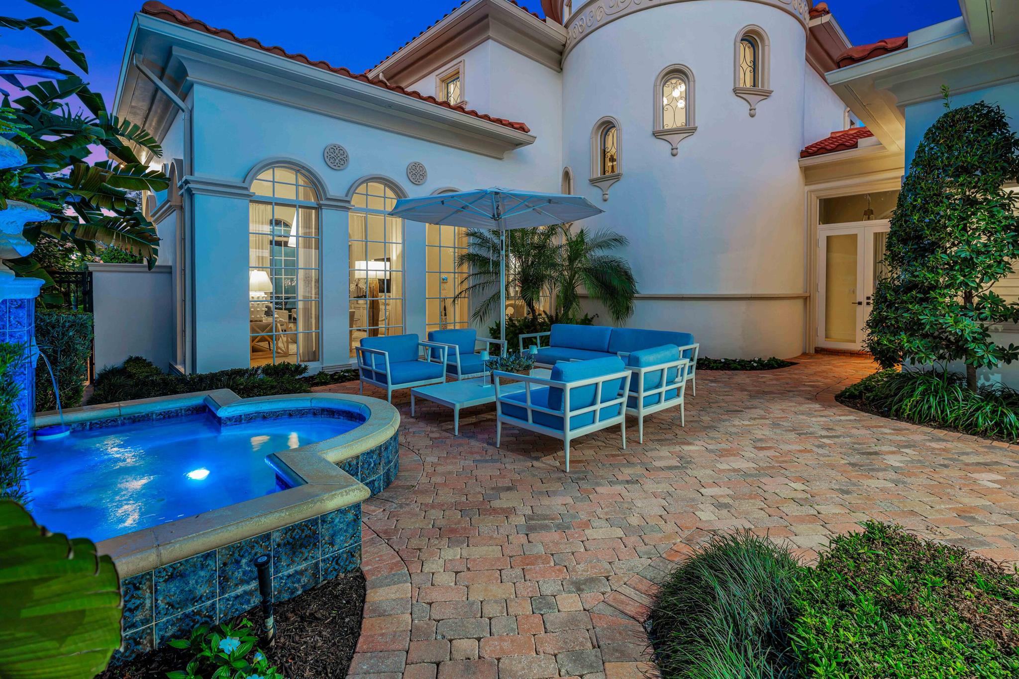 OLD PALM 2 - Residential