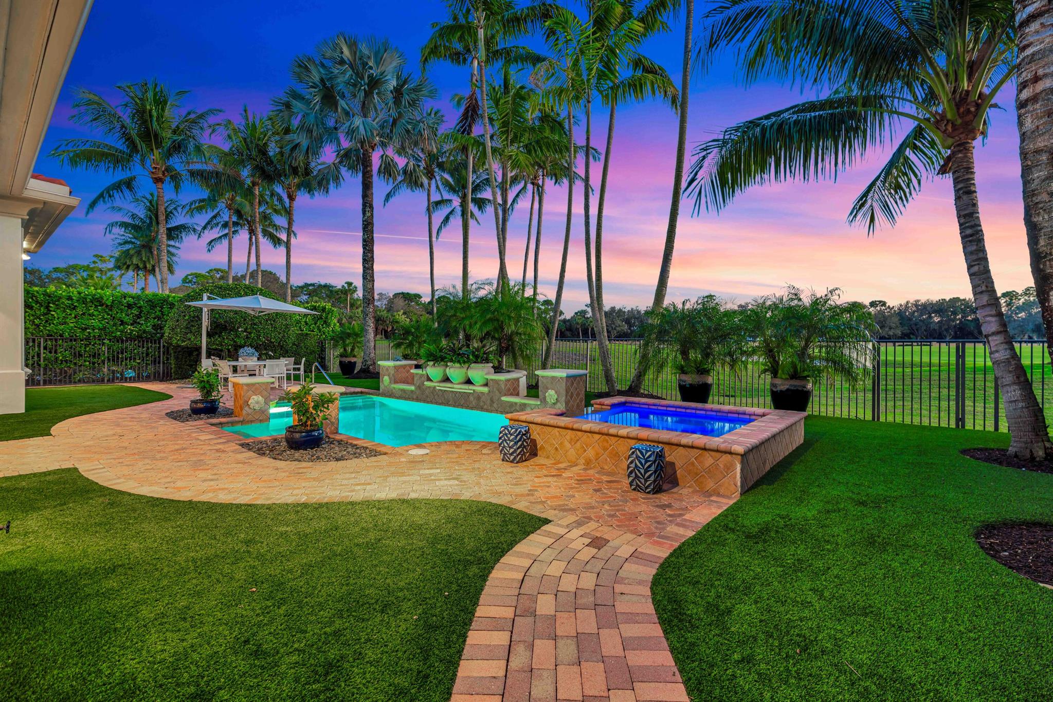 OLD PALM 2 - Residential