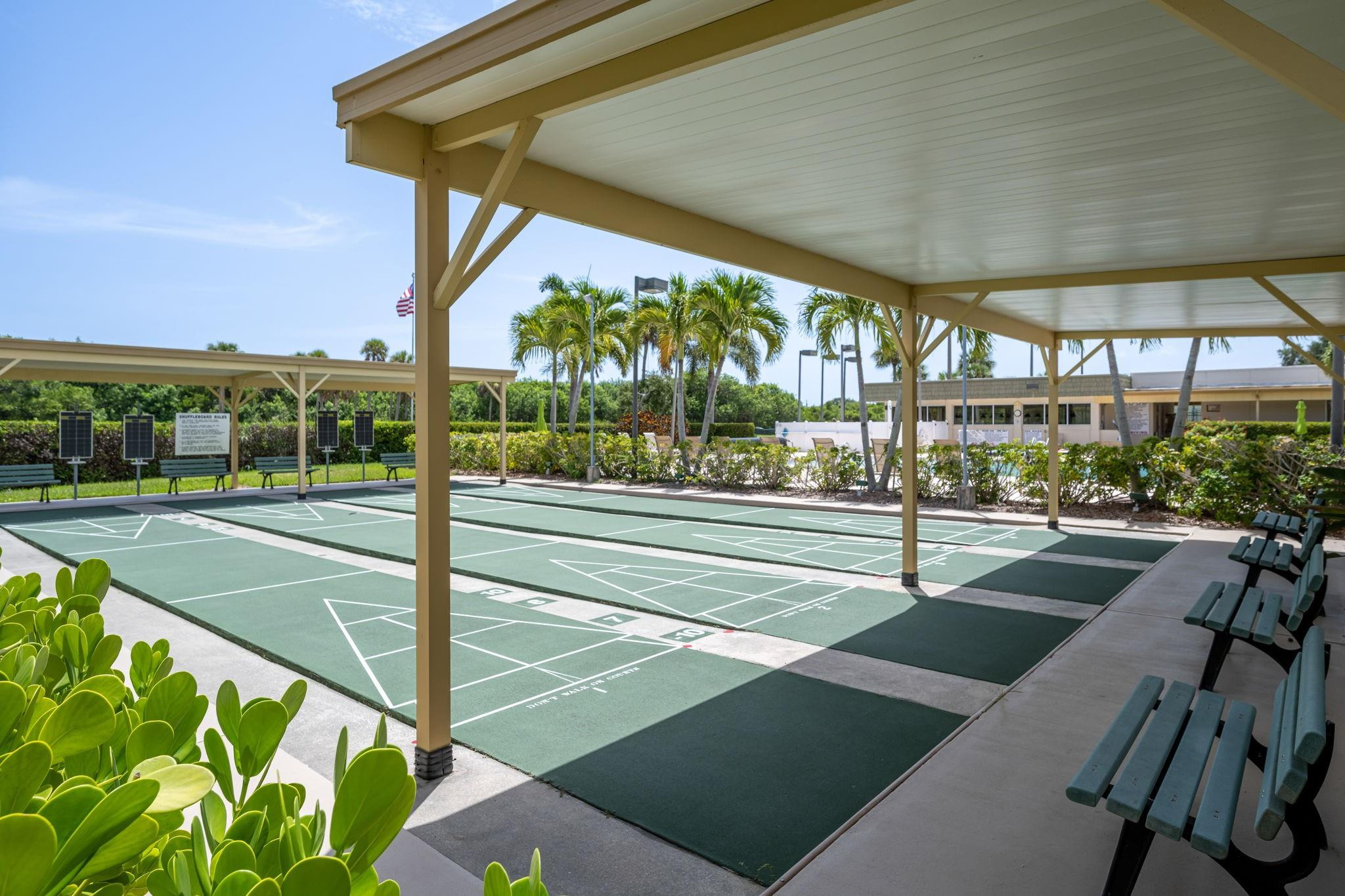 VISTA GARDENS F/K/A VISTA ROYALE GARDENS - Residential