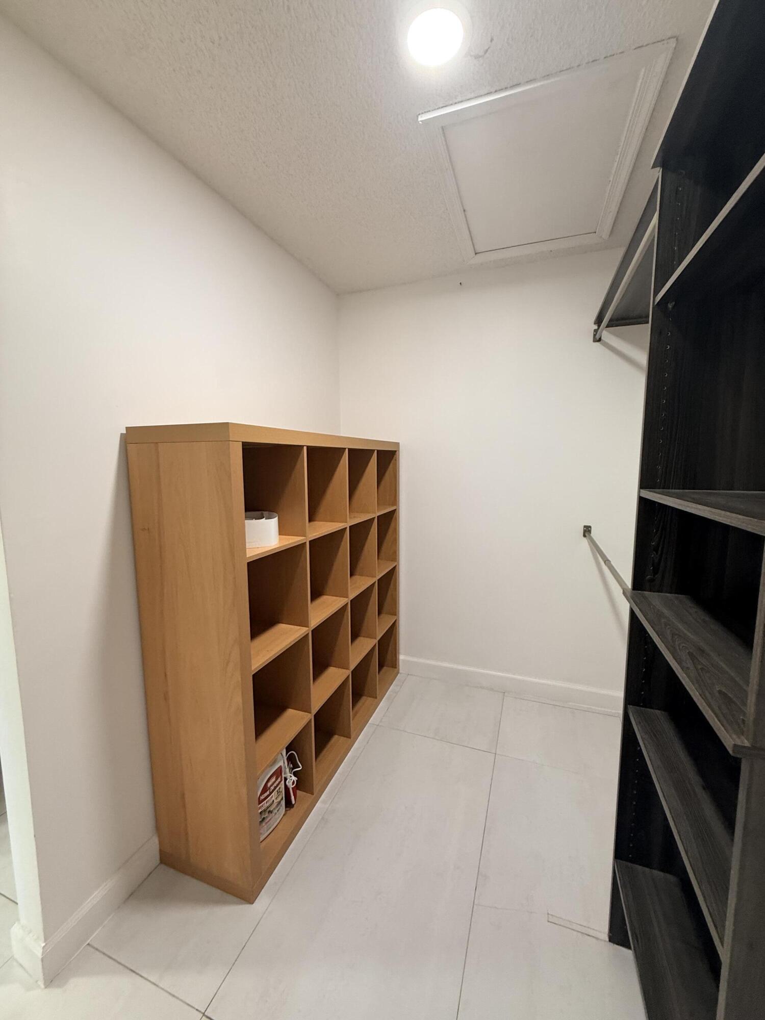 LUCERNE POINTE ONE,TWO,THREE FOUR,SEVEN,EIGHT,NINE - Residential Lease