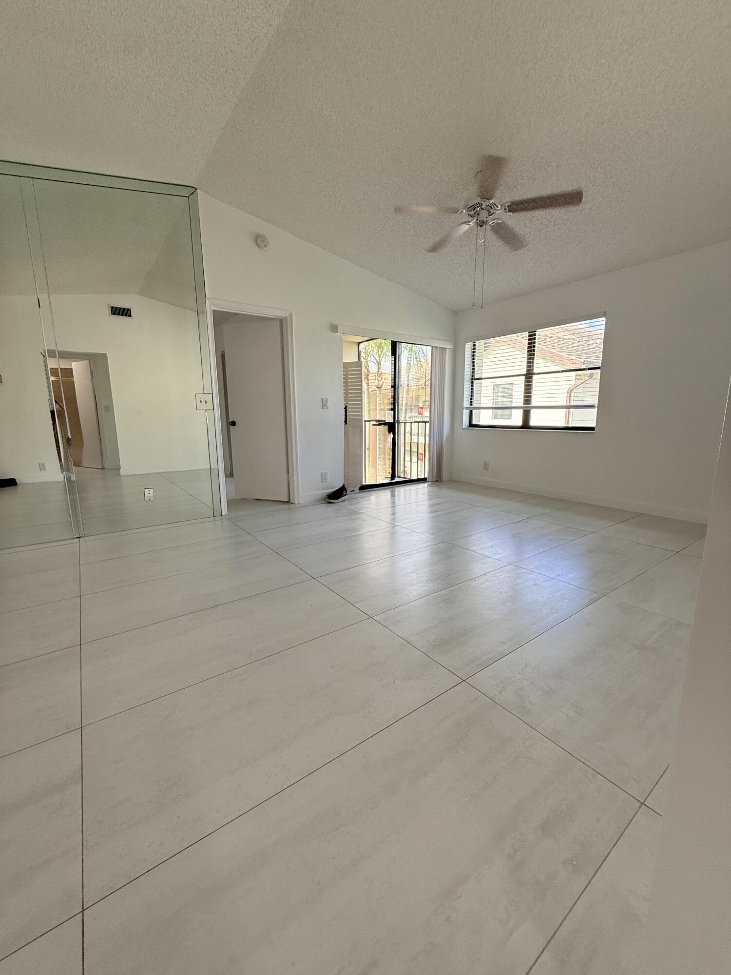 LUCERNE POINTE ONE,TWO,THREE FOUR,SEVEN,EIGHT,NINE - Residential Lease