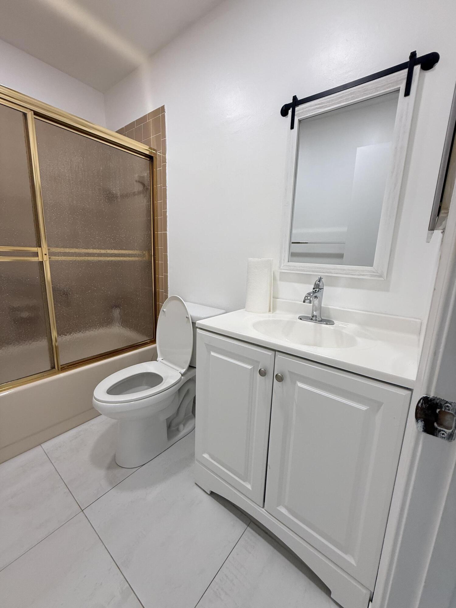 LUCERNE POINTE ONE,TWO,THREE FOUR,SEVEN,EIGHT,NINE - Residential Lease