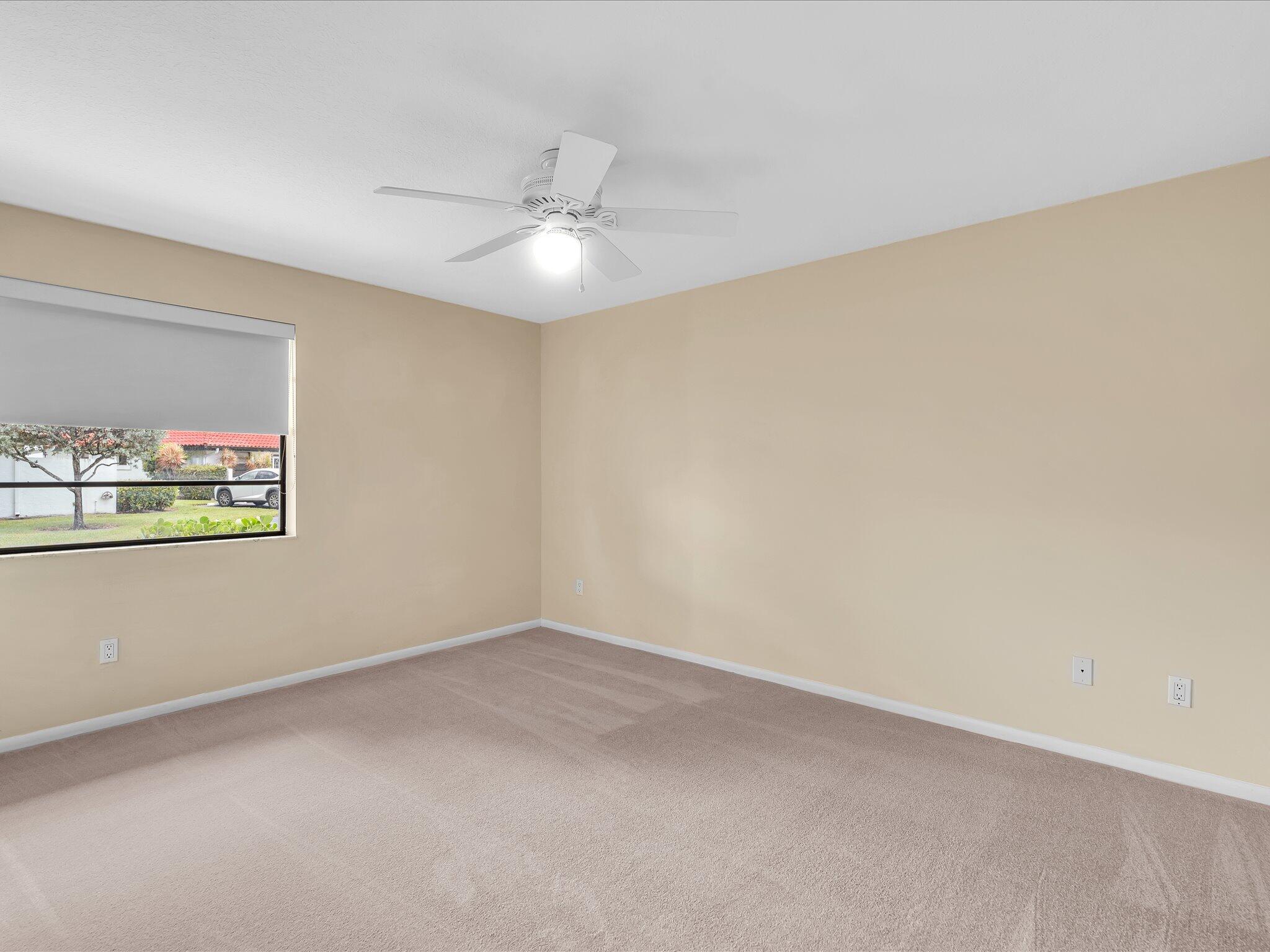 YORKVILLE - Residential Lease