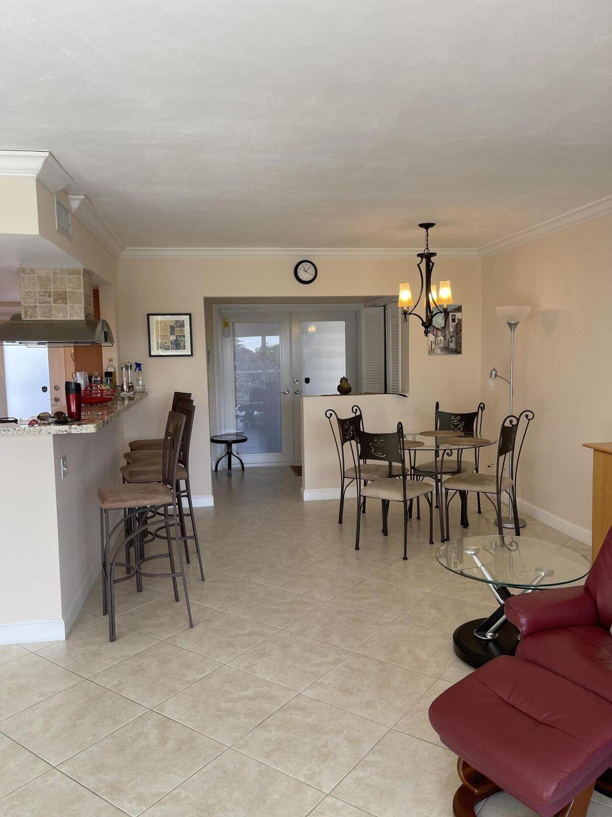 FAIRWAYS CONDO - Residential