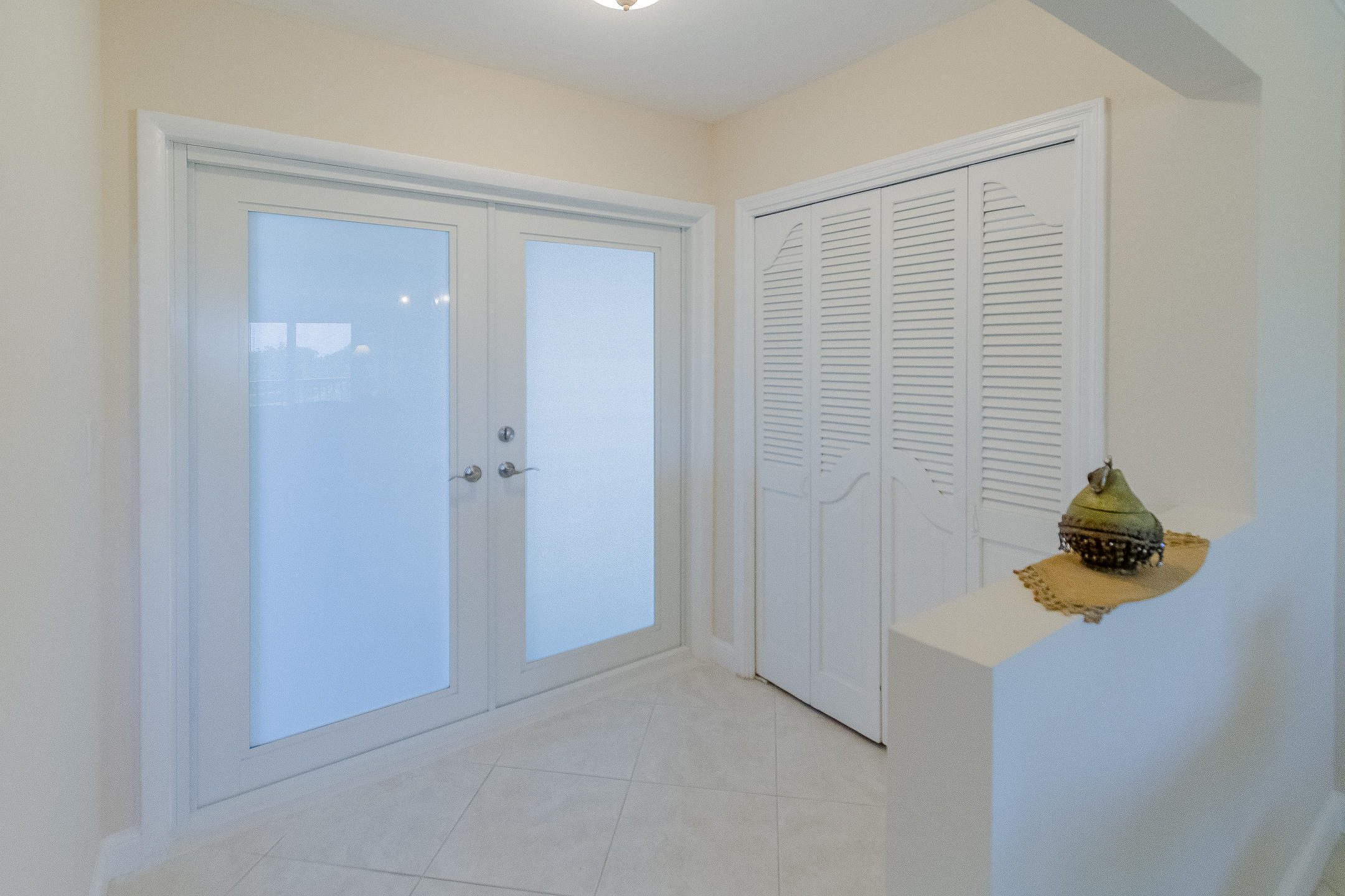 FAIRWAYS CONDO - Residential