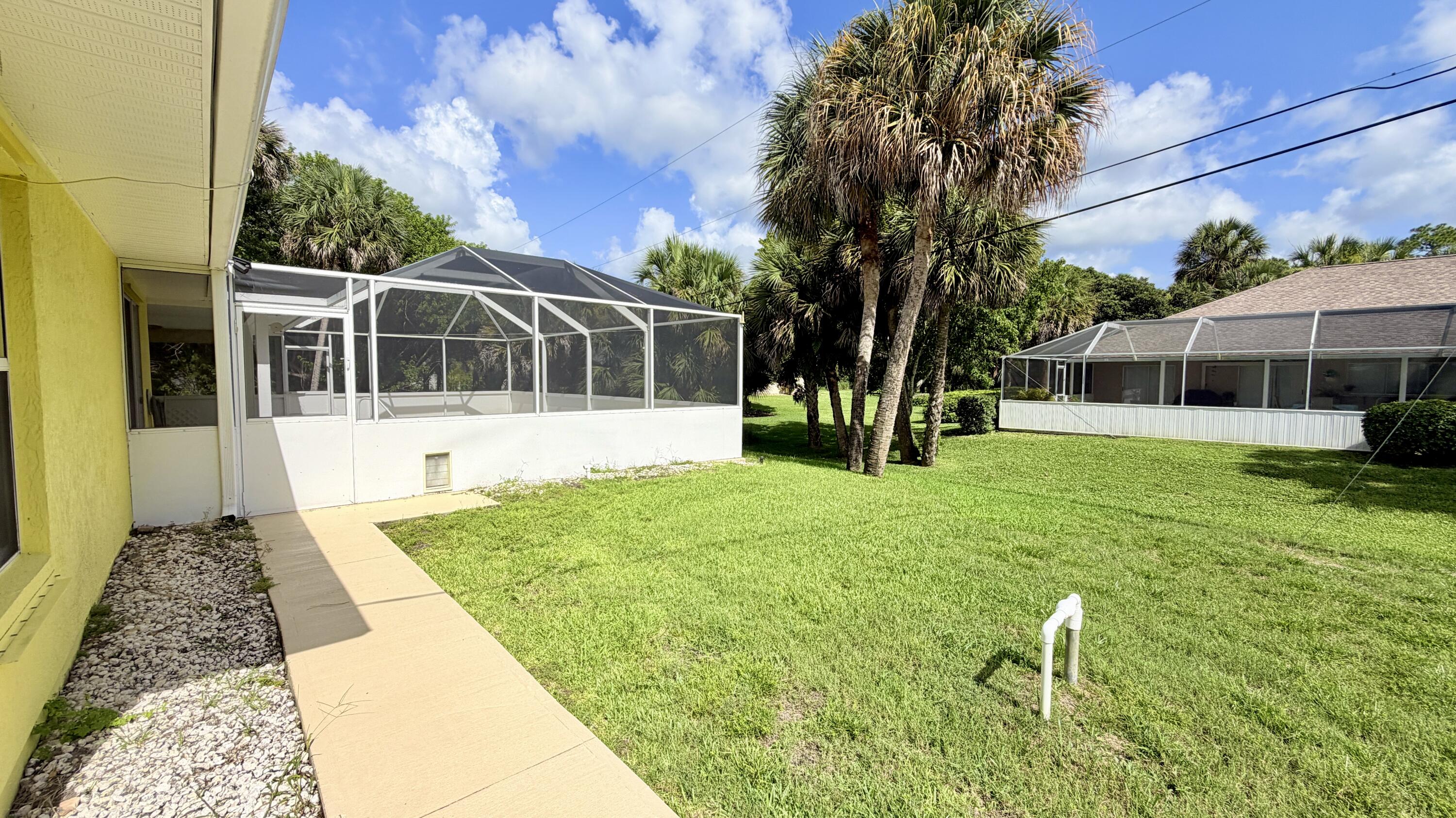 SEBASTIAN HIGHLANDS UNIT 17 - Residential