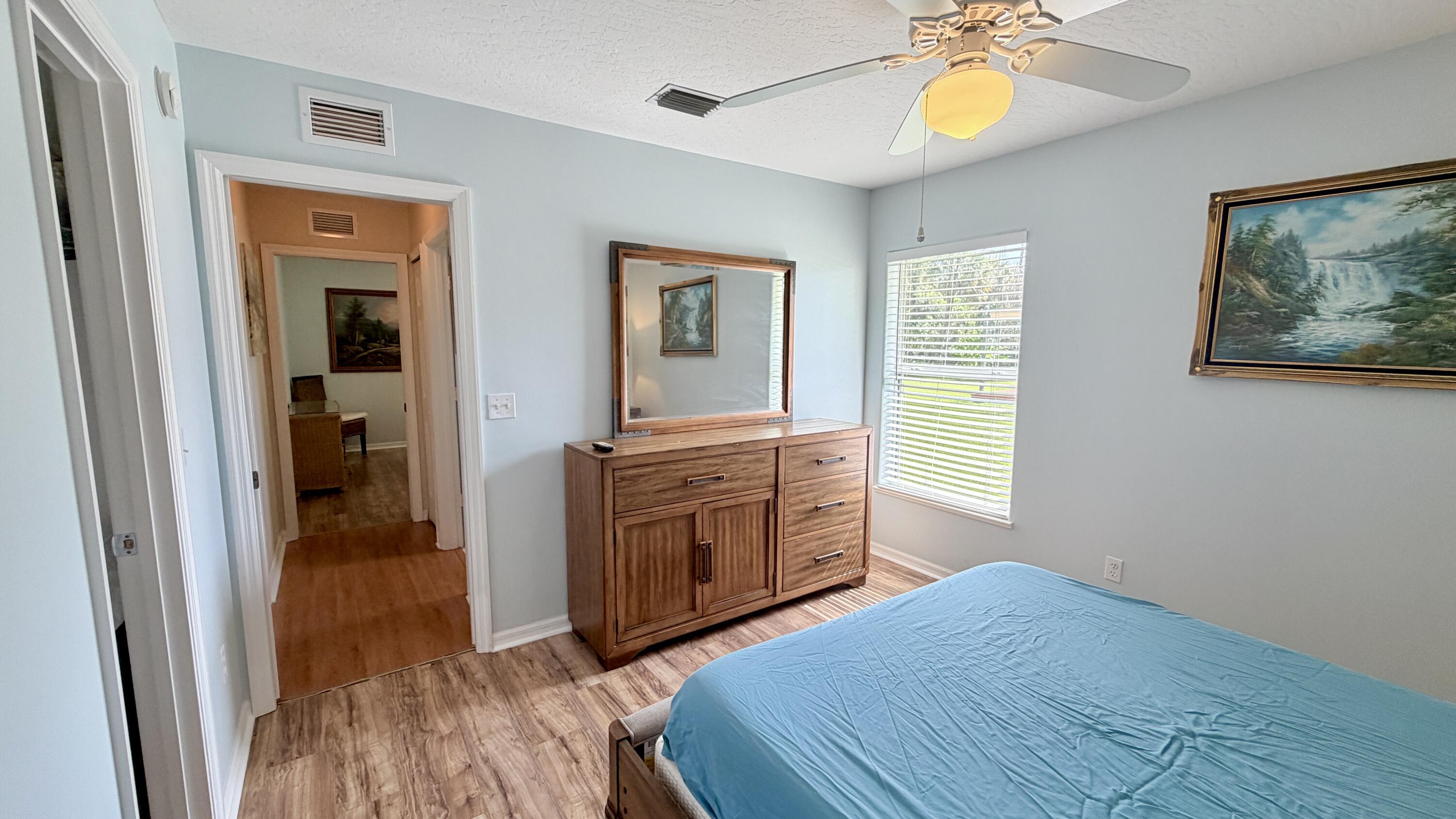 SEBASTIAN HIGHLANDS UNIT 17 - Residential