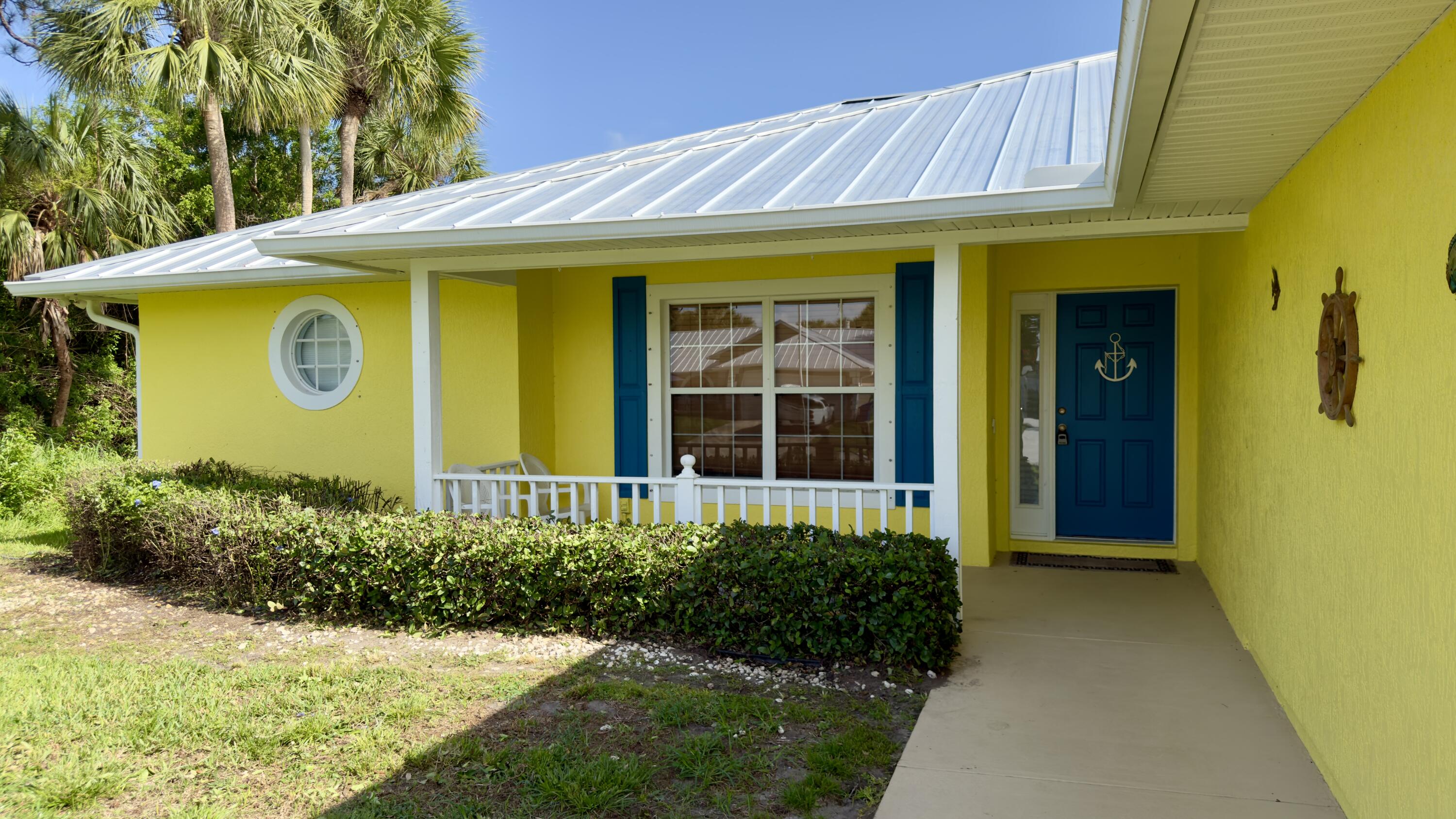 SEBASTIAN HIGHLANDS UNIT 17 - Residential