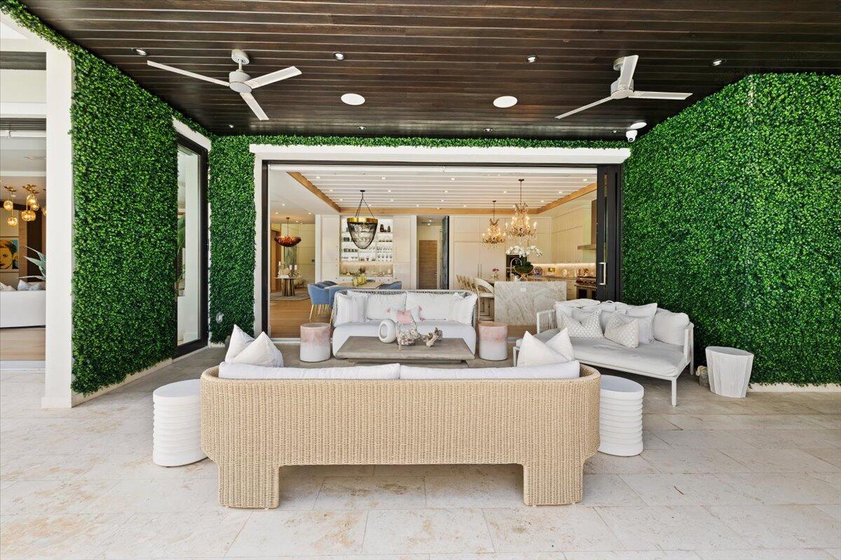 ISLA BAHIA - Residential