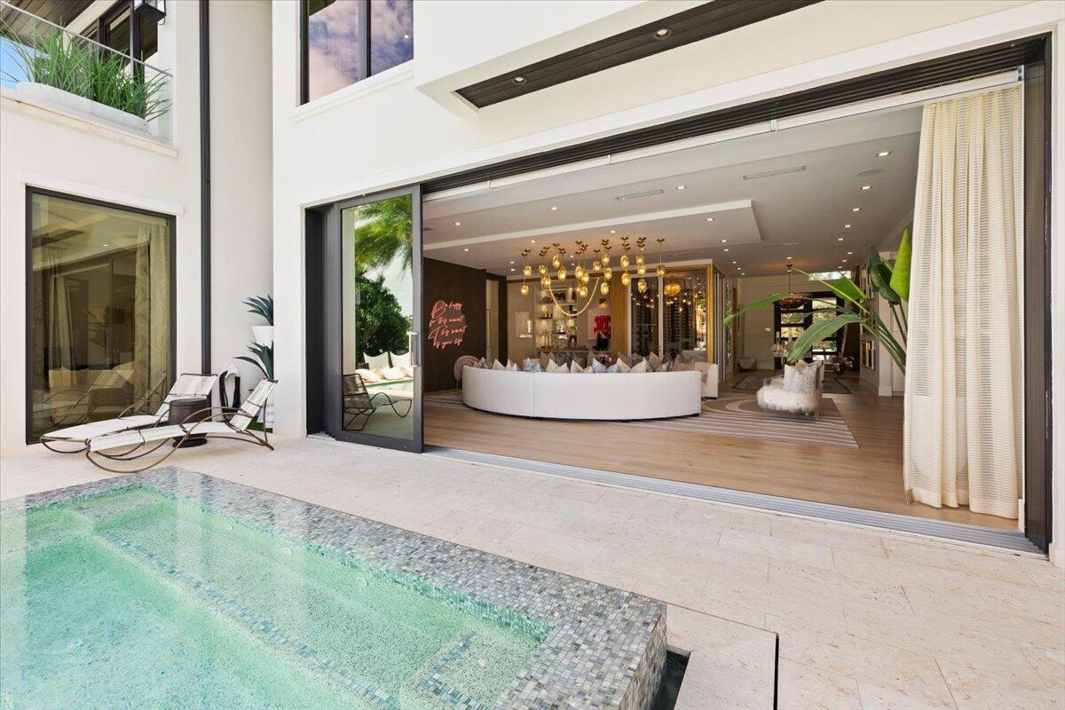 ISLA BAHIA - Residential