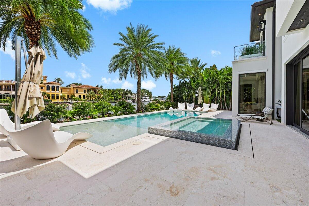 ISLA BAHIA - Residential
