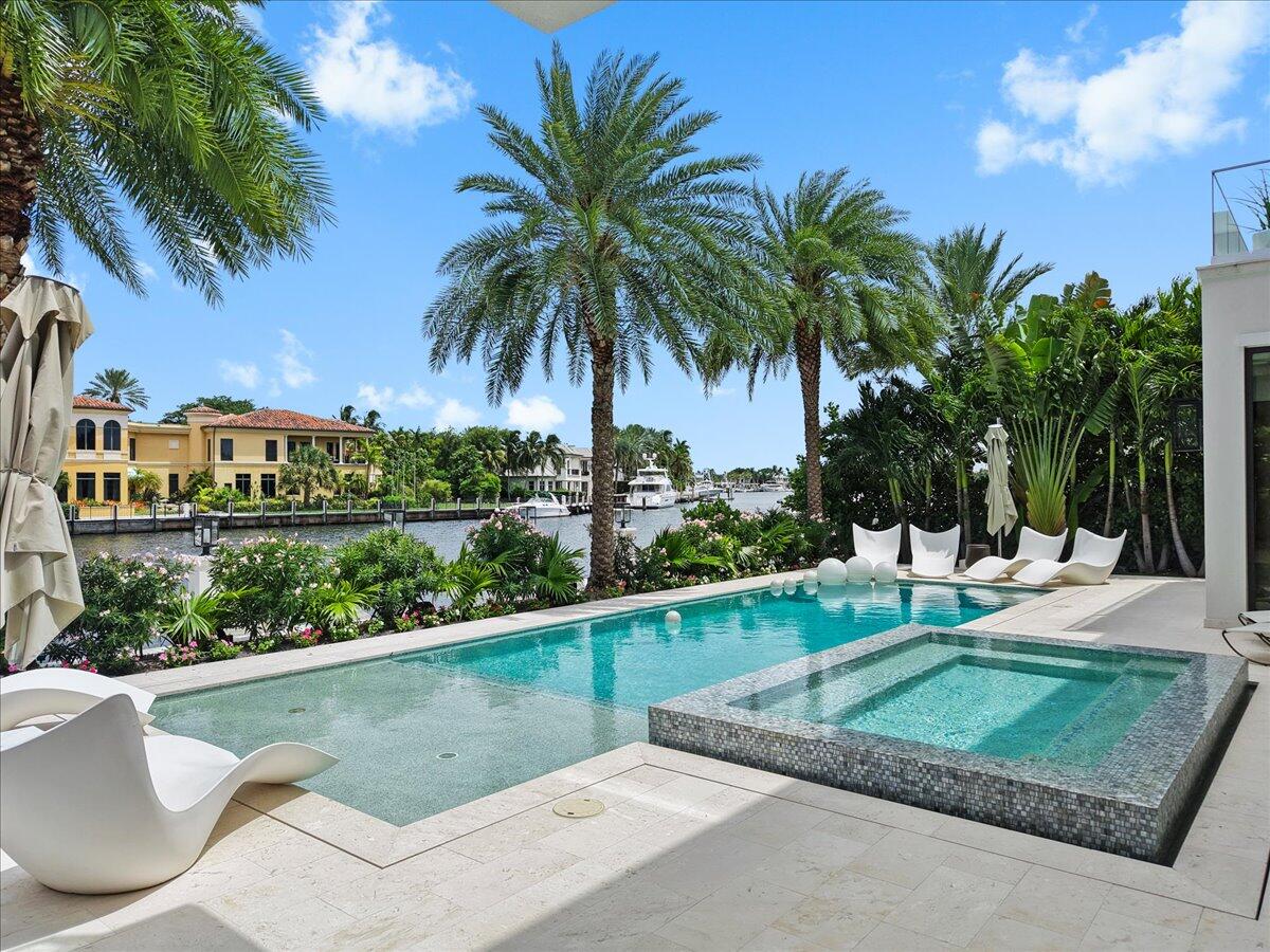 ISLA BAHIA - Residential