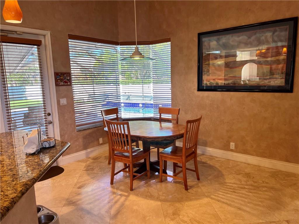 Kensington 146-39 B - Residential
