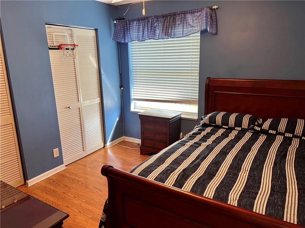Kensington 146-39 B - Residential