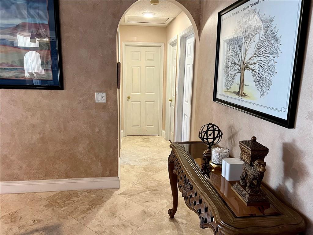 Kensington 146-39 B - Residential