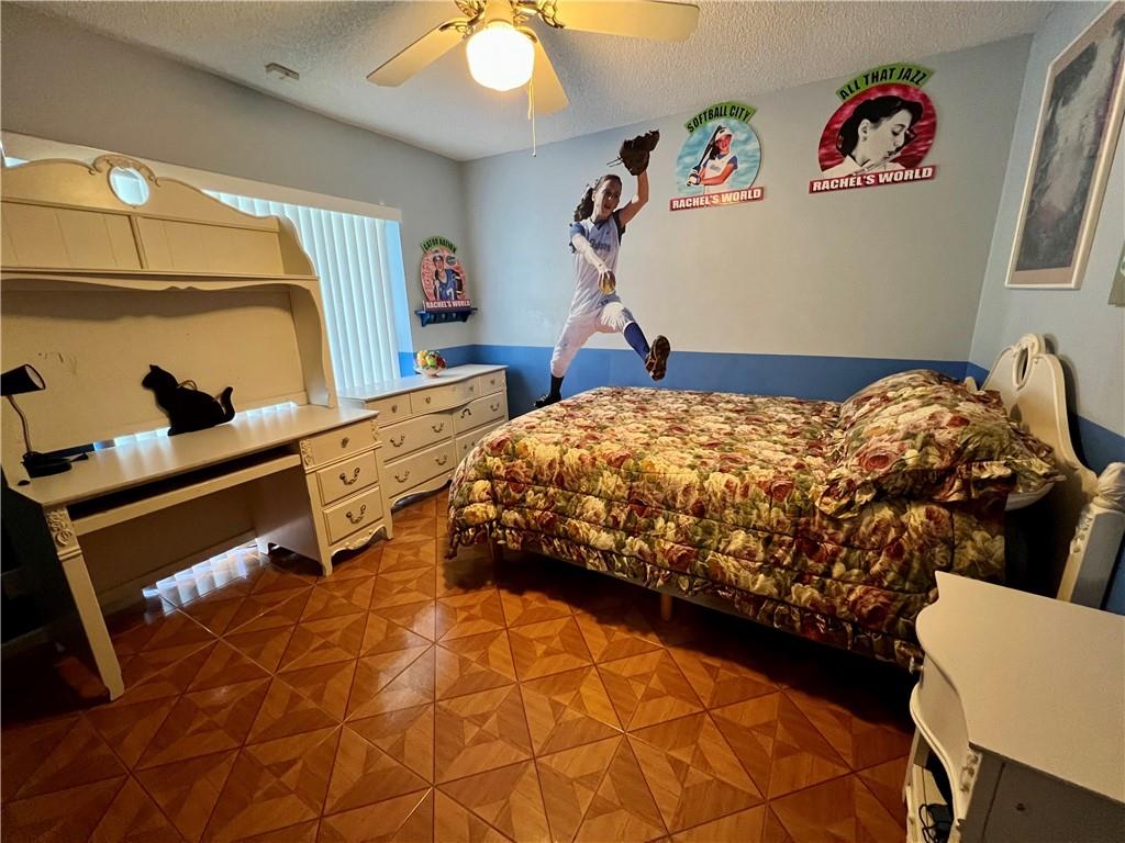 Kensington 146-39 B - Residential