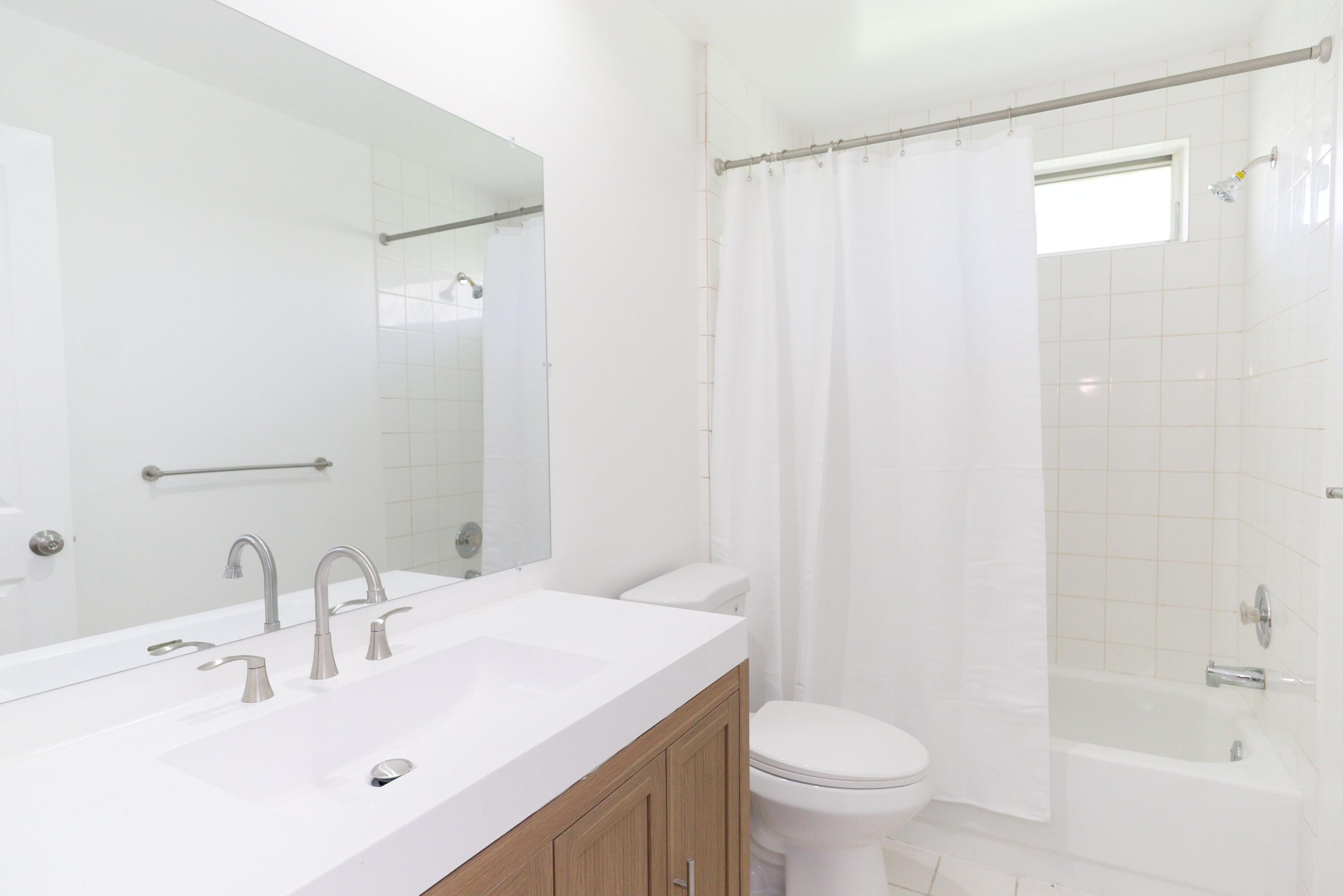 OAKS-SUNTERRACE 1 - Residential