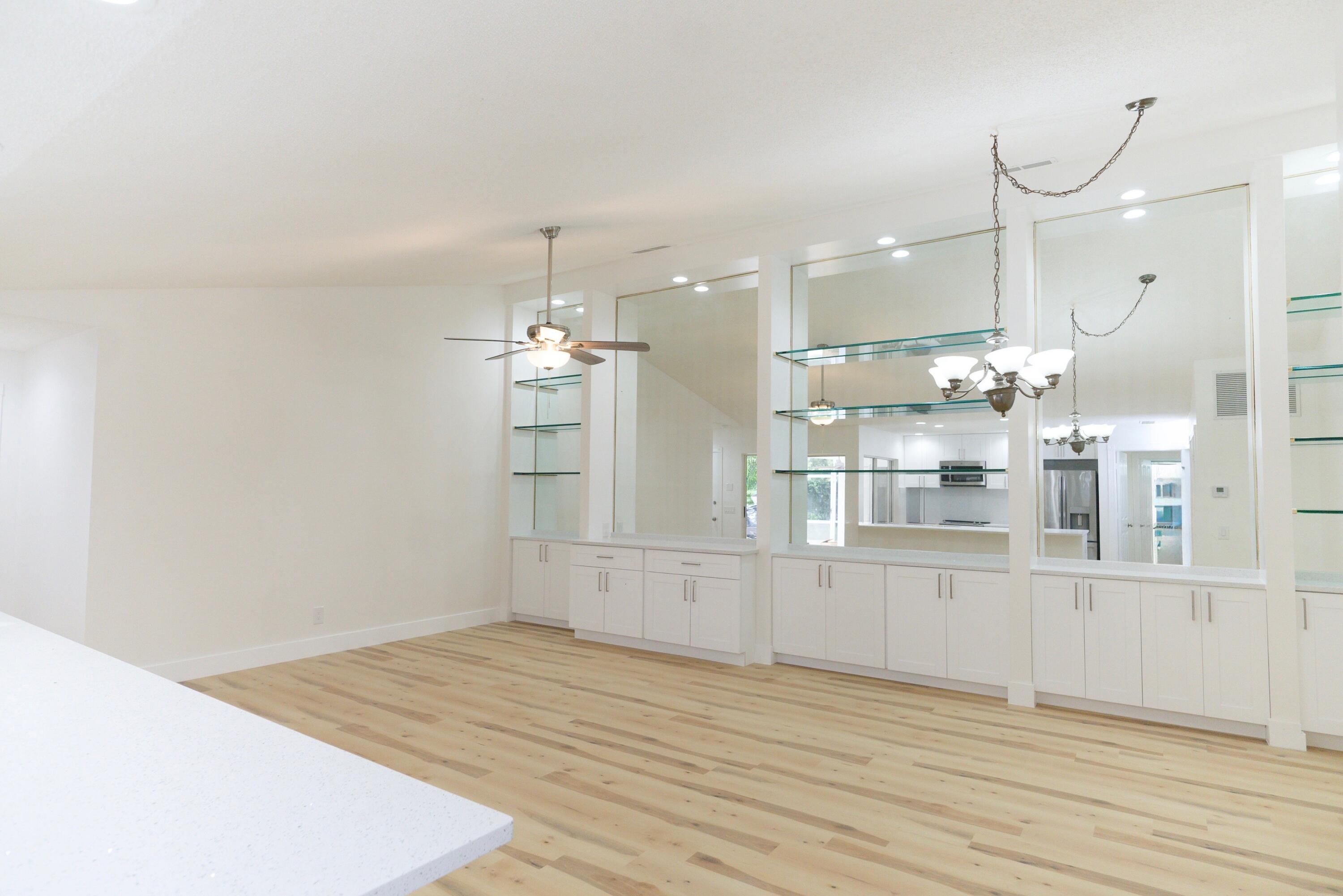 OAKS-SUNTERRACE 1 - Residential
