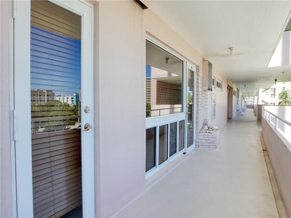 HARBOR HOUSE - Residential