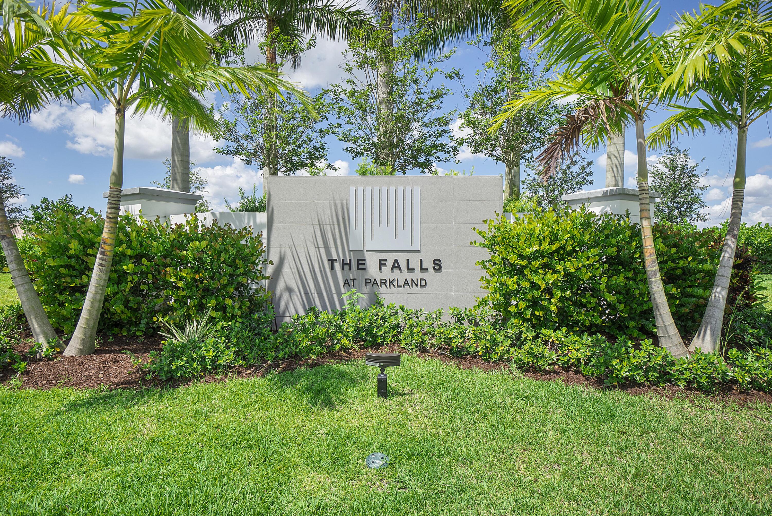 THE FALLS AT PARKLAND - Residential