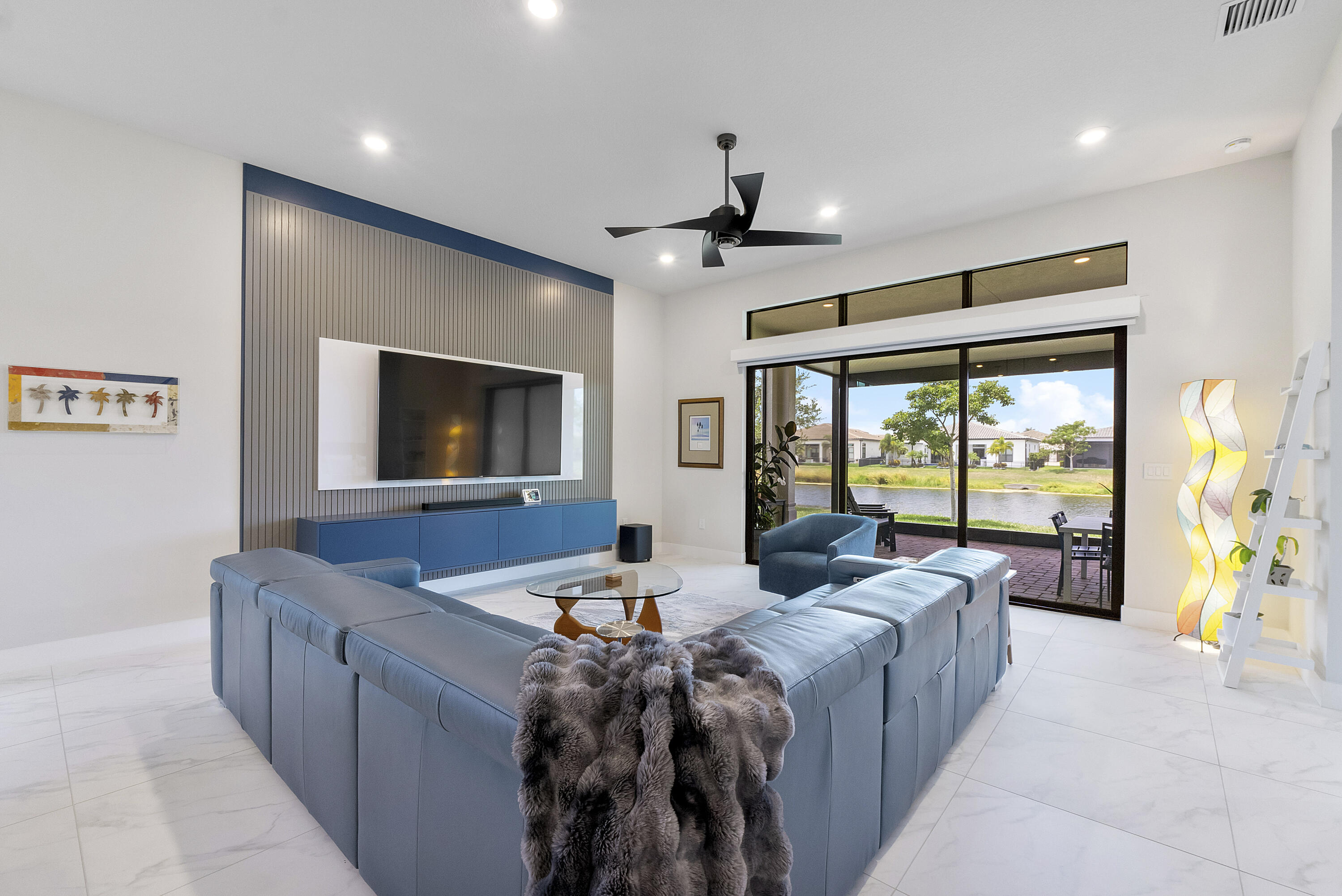 THE FALLS AT PARKLAND - Residential