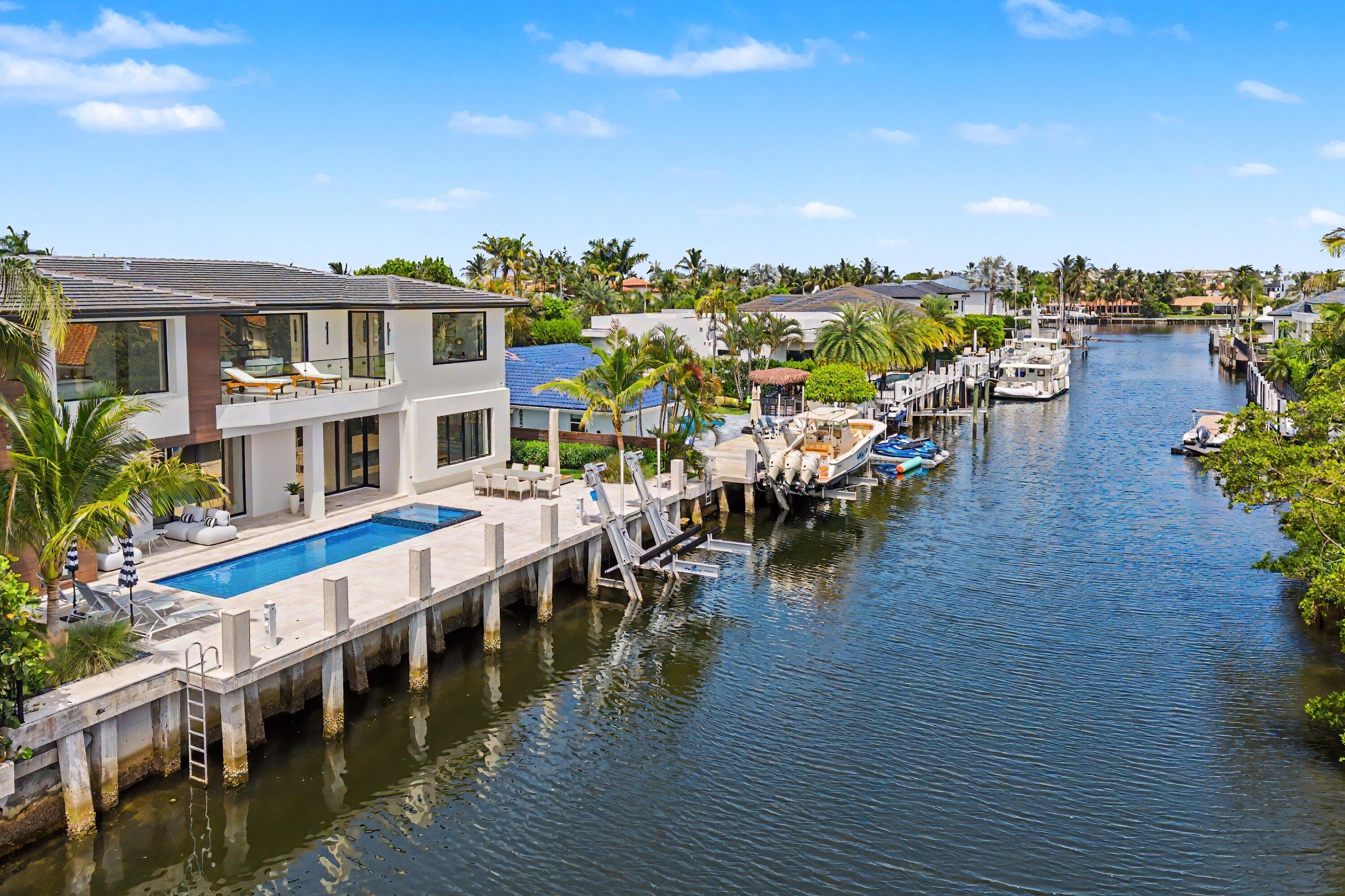 CARIBBEAN KEYS - Residential