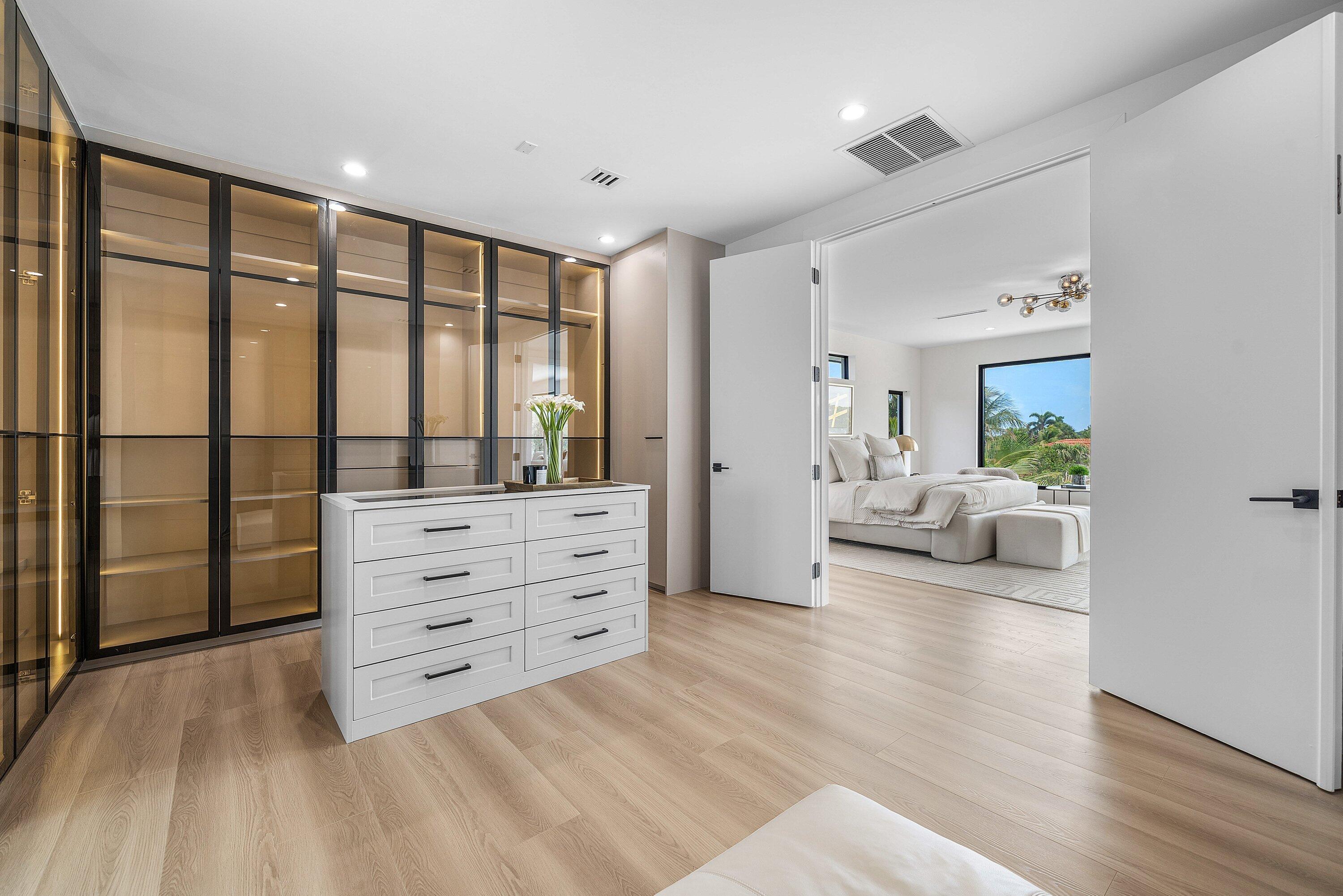 CARIBBEAN KEYS - Residential