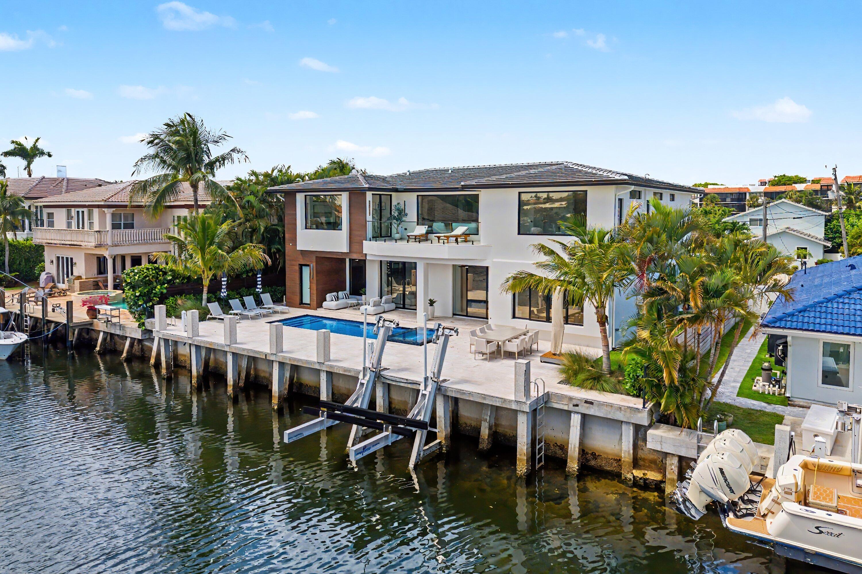 CARIBBEAN KEYS - Residential