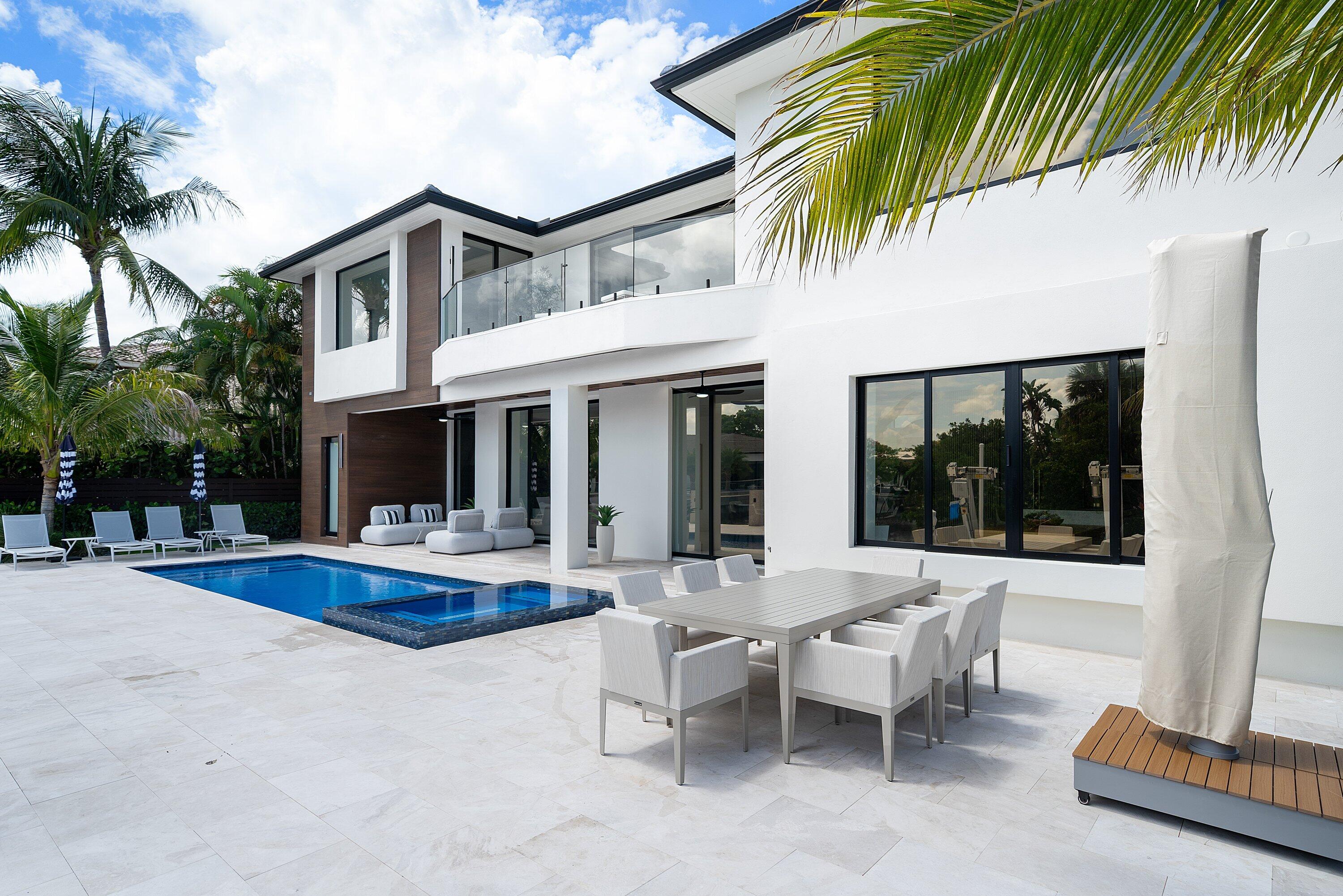 CARIBBEAN KEYS - Residential