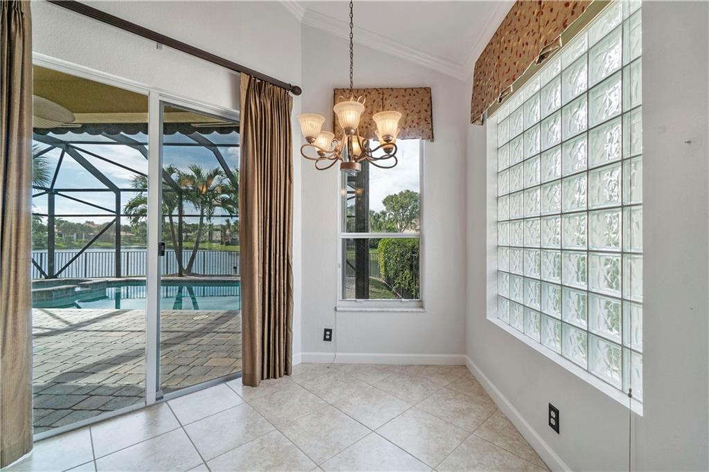 HERON BAY - HERON COVE - Residential