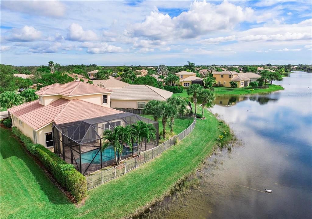 HERON BAY - HERON COVE - Residential