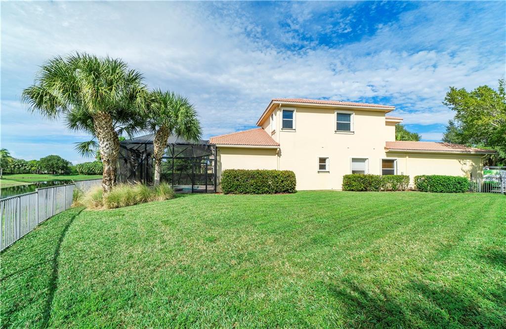 HERON BAY - HERON COVE - Residential