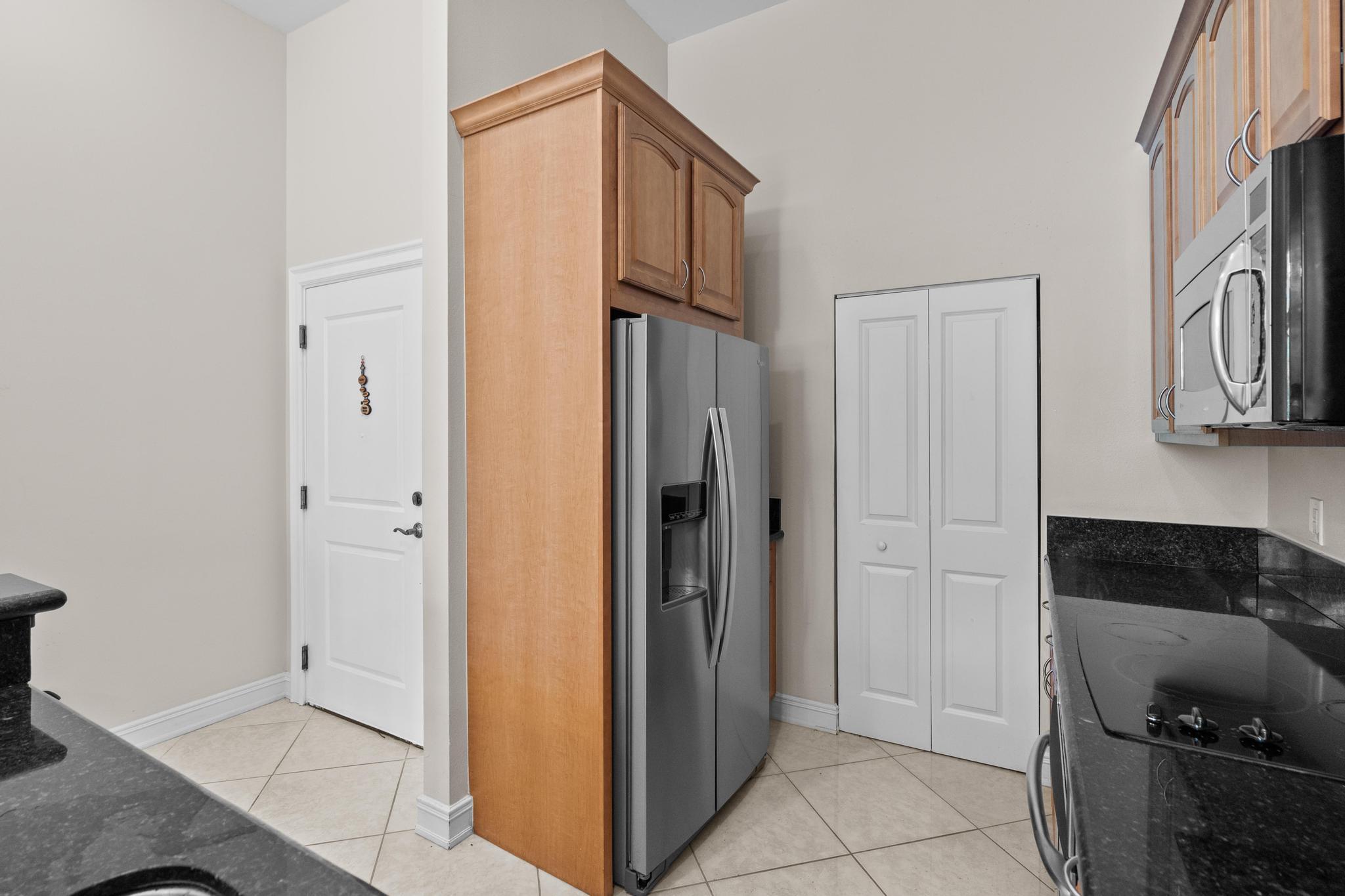 WESTON 55 PLUS CONDO - Residential