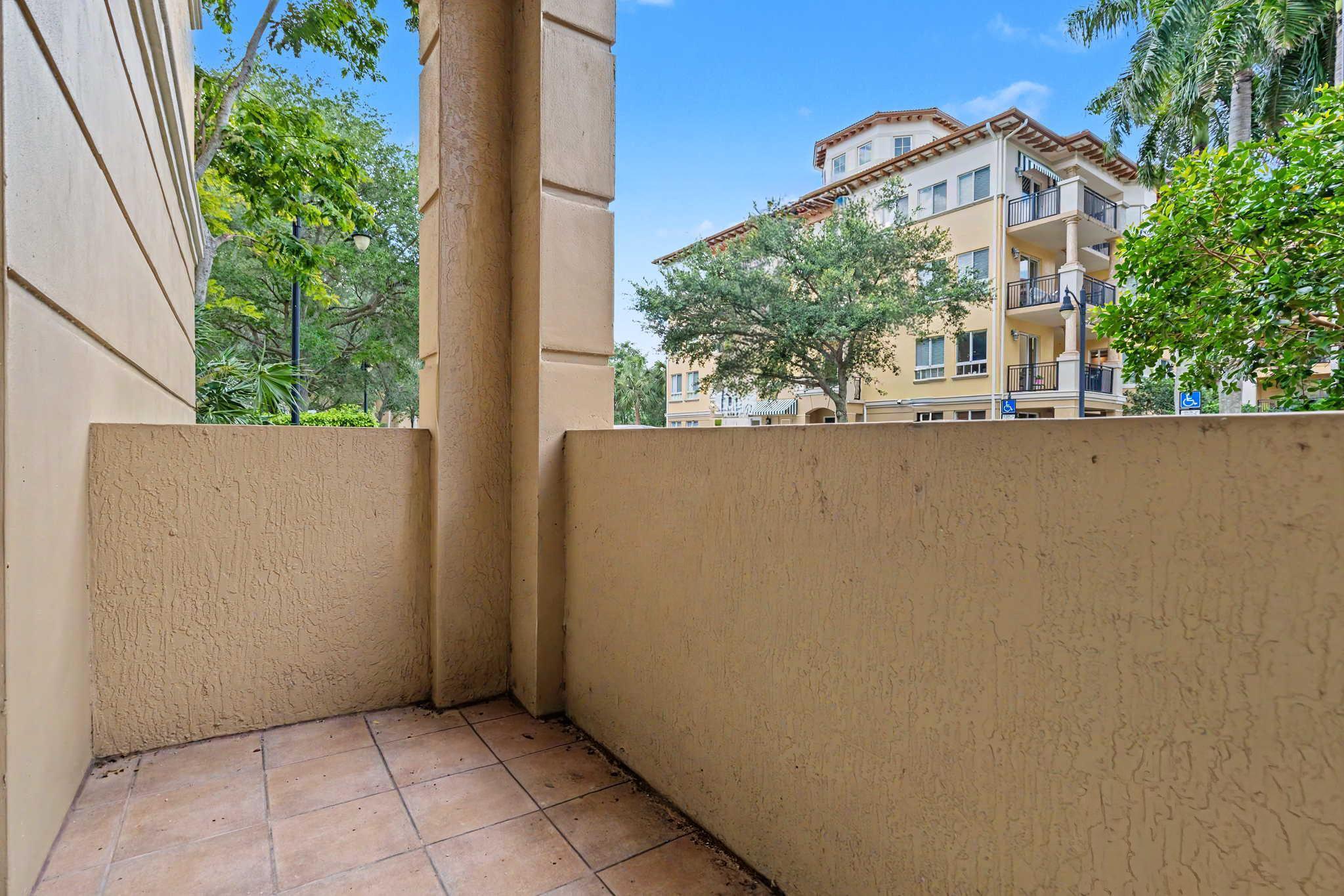 WESTON 55 PLUS CONDO - Residential
