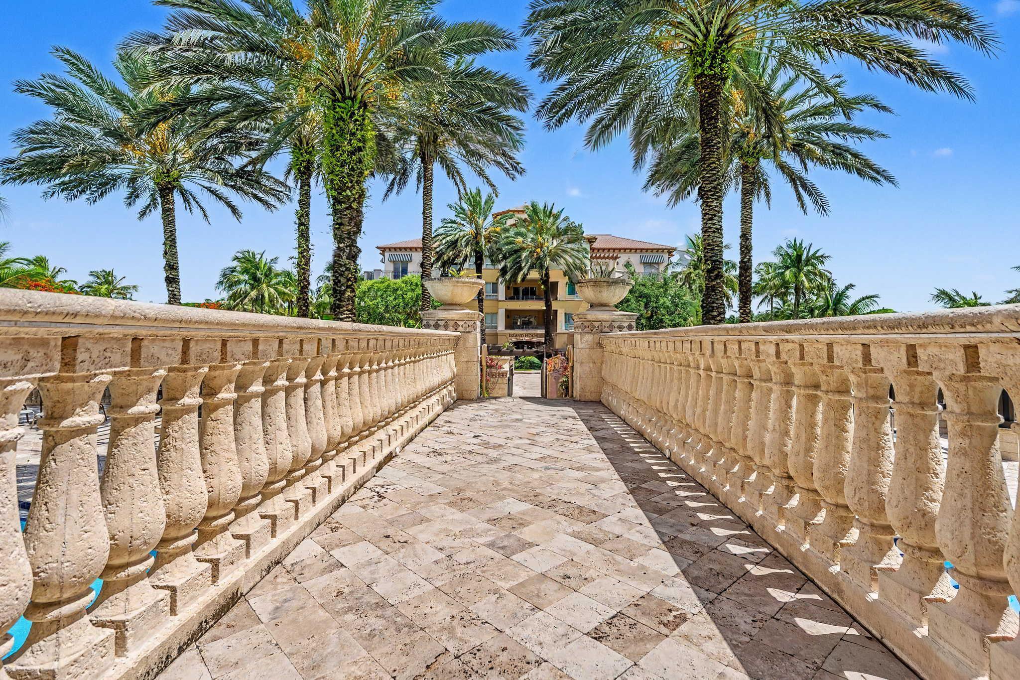 WESTON 55 PLUS CONDO - Residential