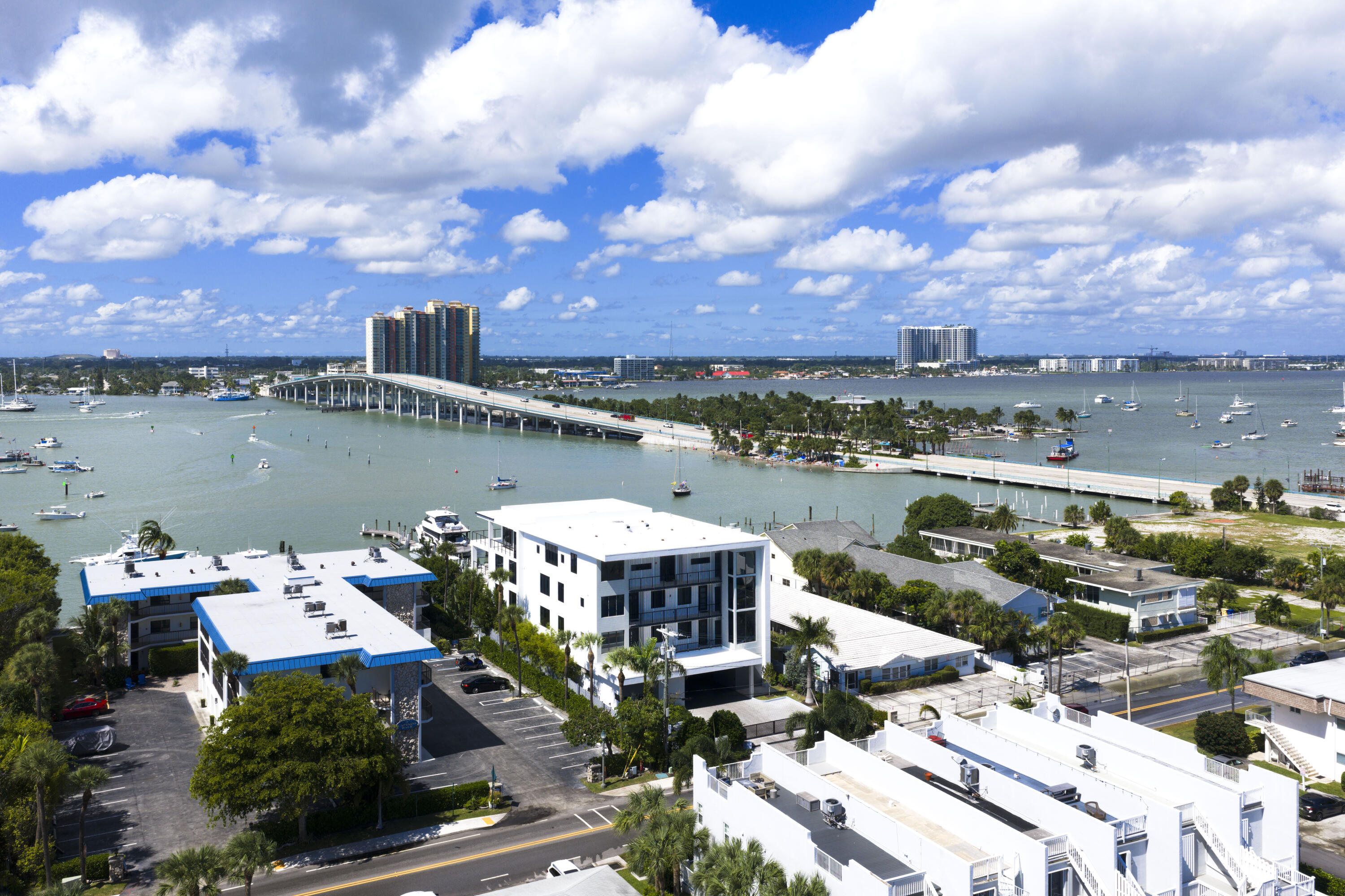PALM BEACH SHORES - Residential