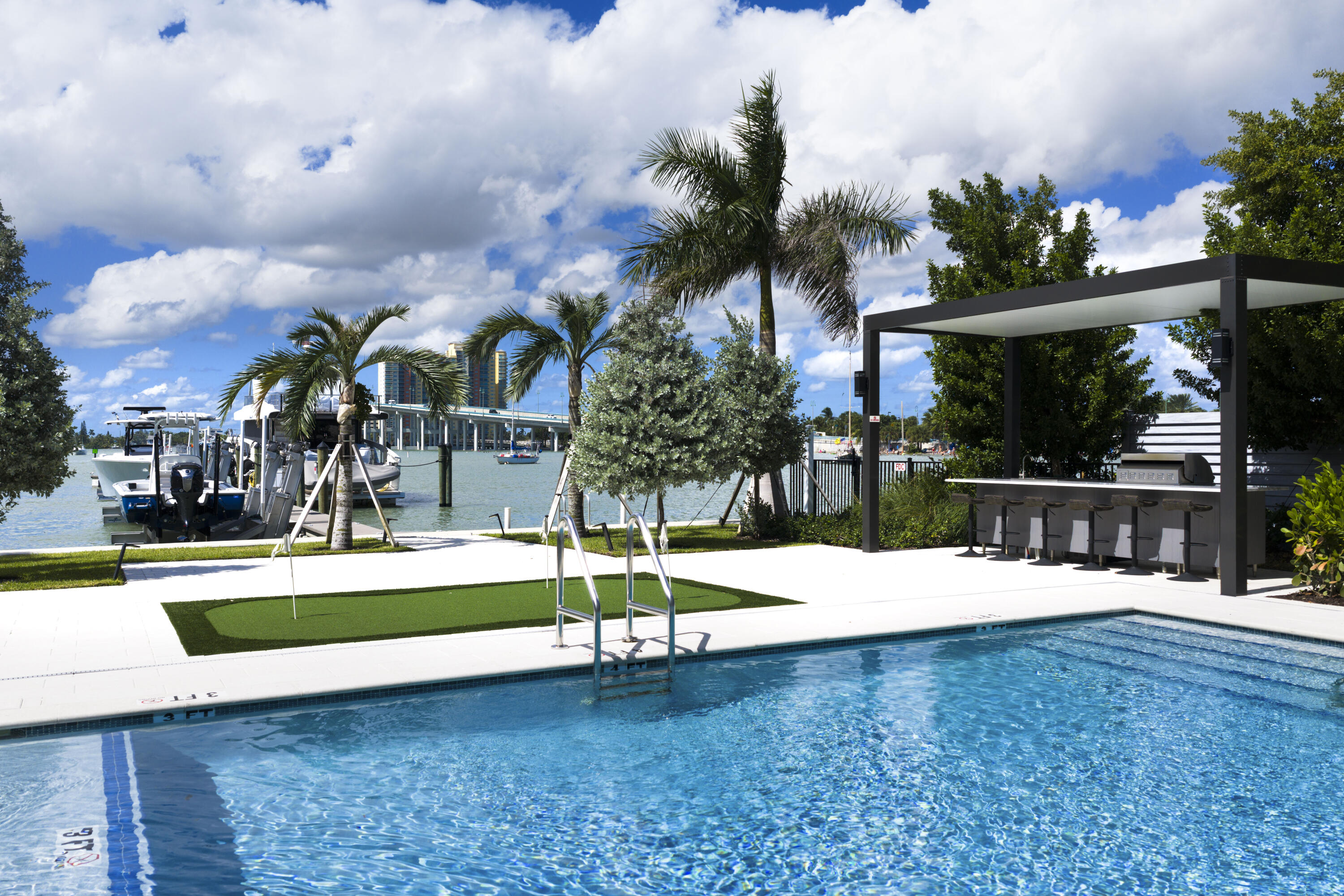 PALM BEACH SHORES - Residential
