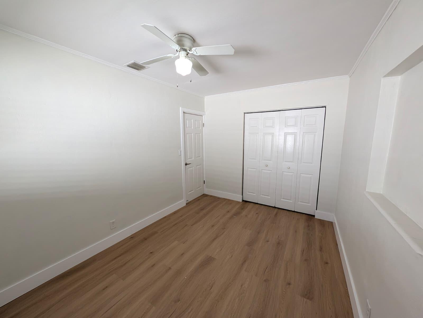 COLLIER ESTATES 3RD - Residential Lease