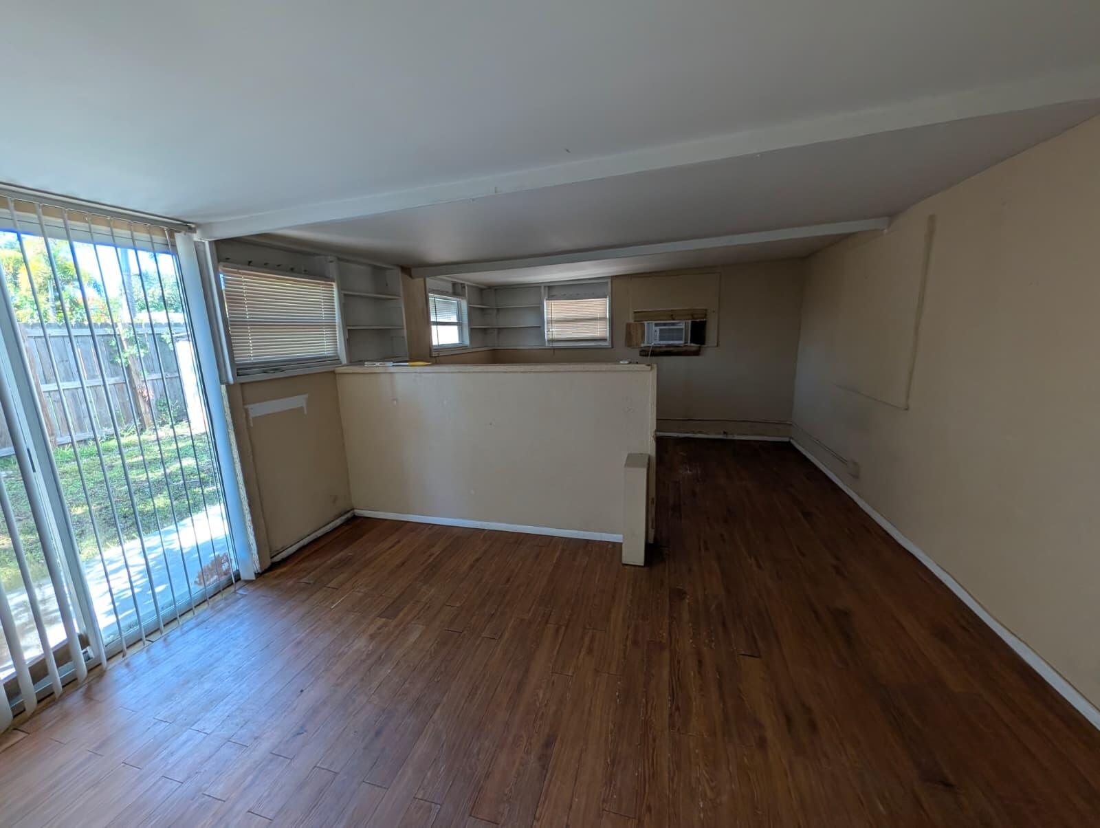 COLLIER ESTATES 3RD - Residential Lease