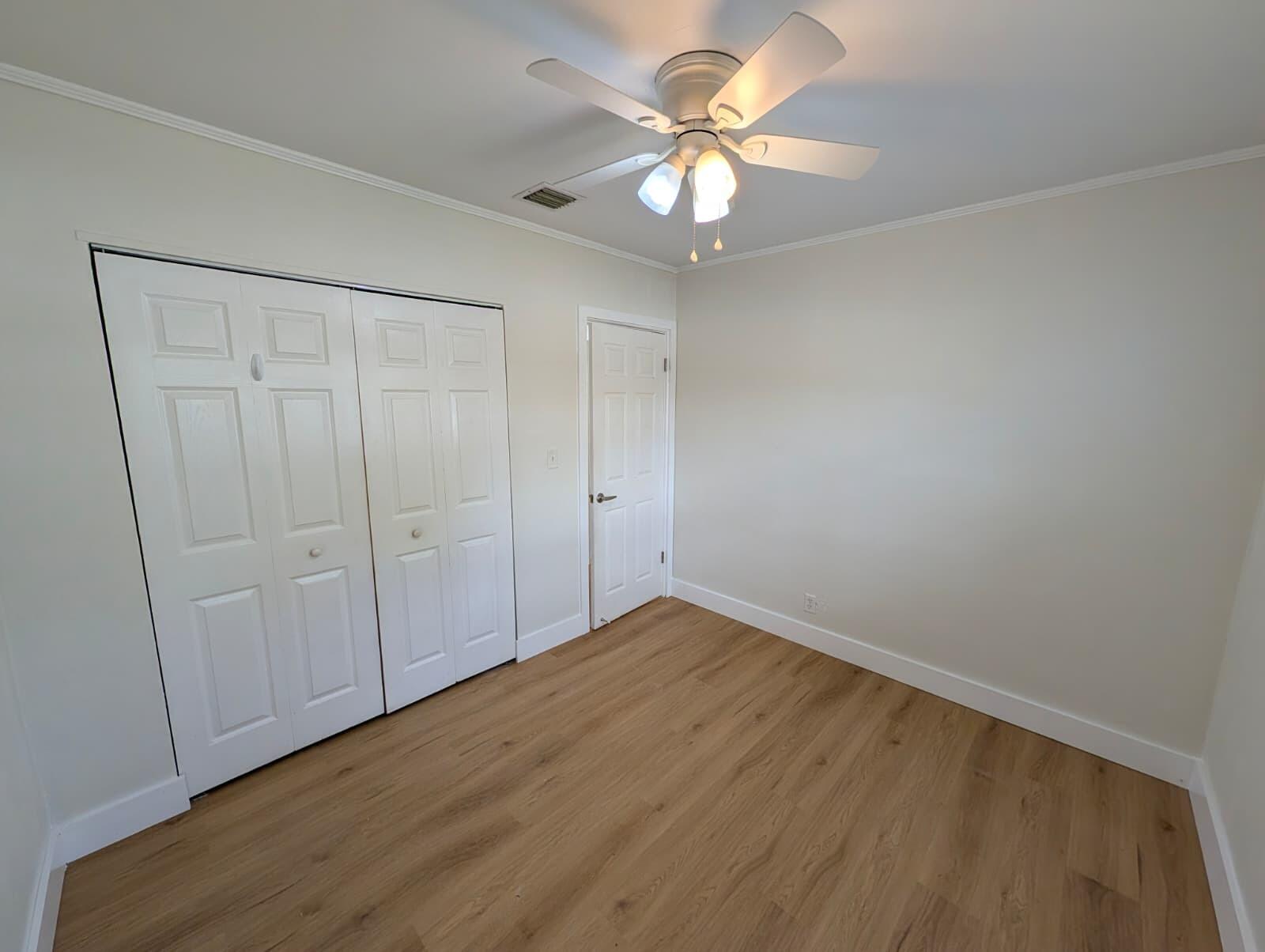 COLLIER ESTATES 3RD - Residential Lease