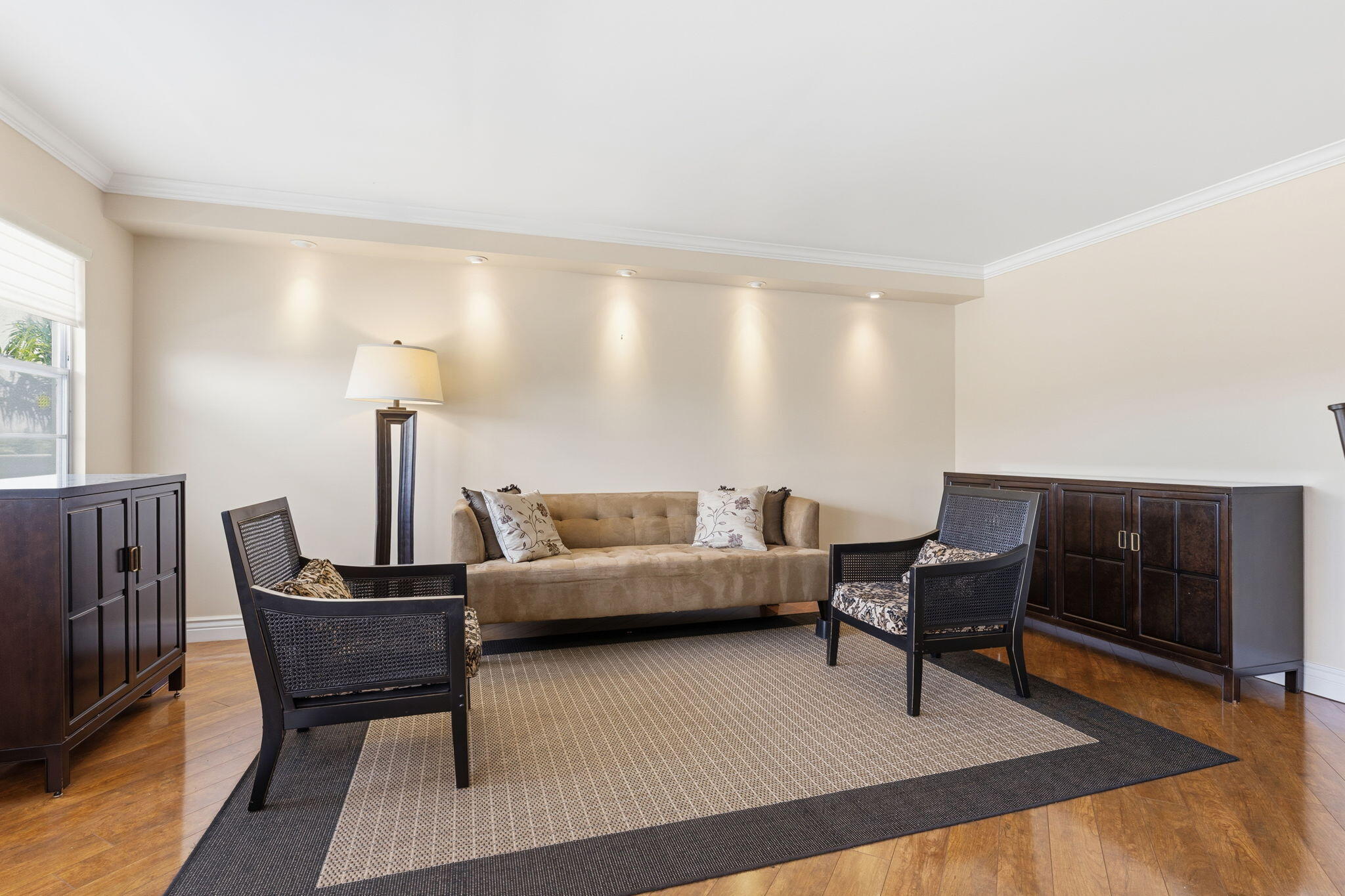 AINSLIE AT CENTURY VILLAGE CONDO - Residential